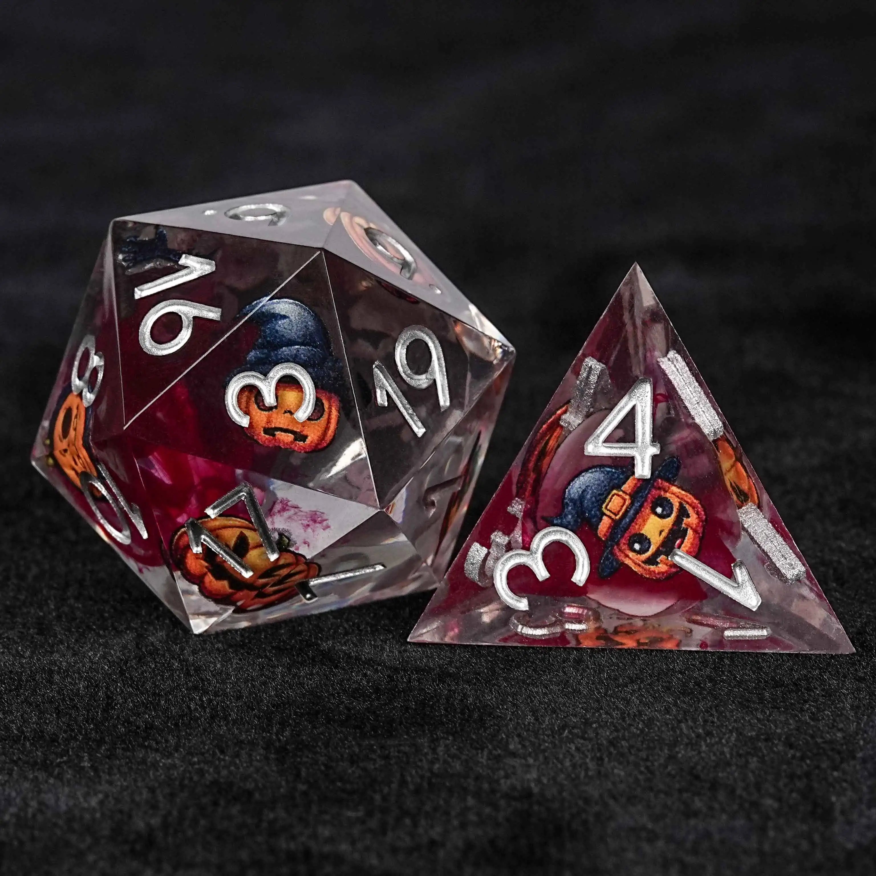 Halloween Pumpkin Monster Resin DND D4 Dice + D20 Dice + Silver Font | Bear Dice