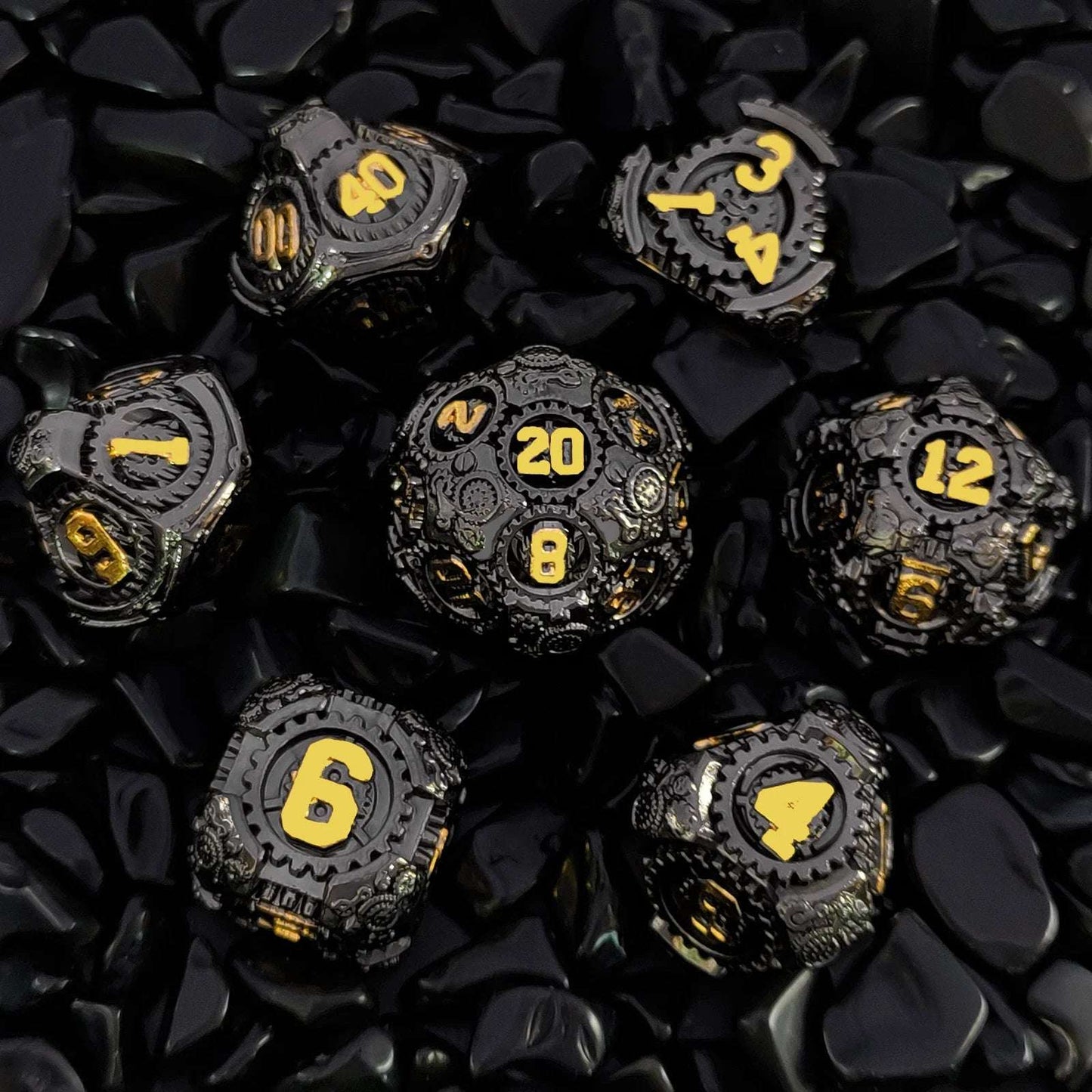 Punk Steam Ming Dynasty - Black Gold Mechanical Gear Solid Metal Dice Set | Bear Dice