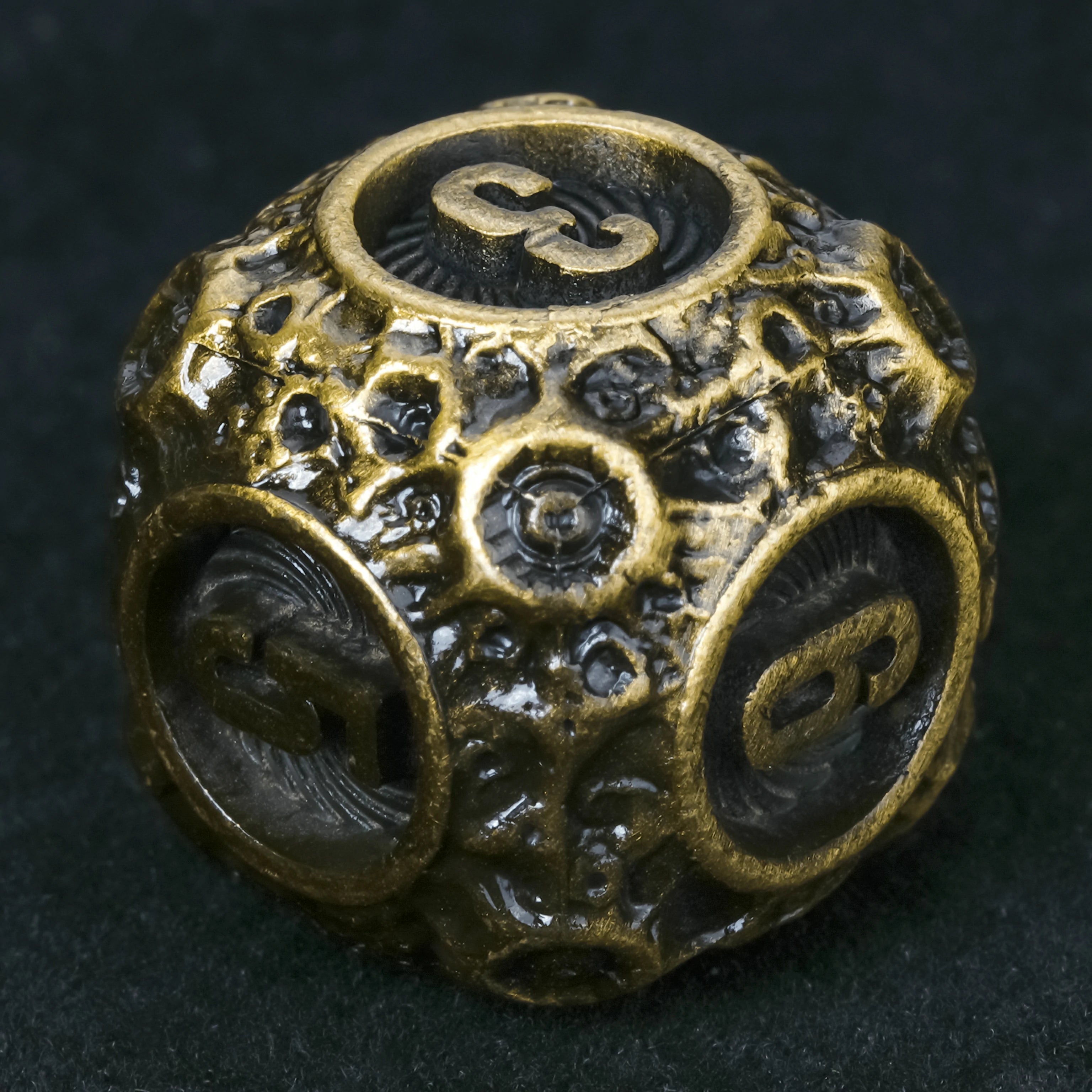 Spherical Planet Metal Dice Set – 7-Piece Bronze Hollow DnD Dice for Tabletop RPG