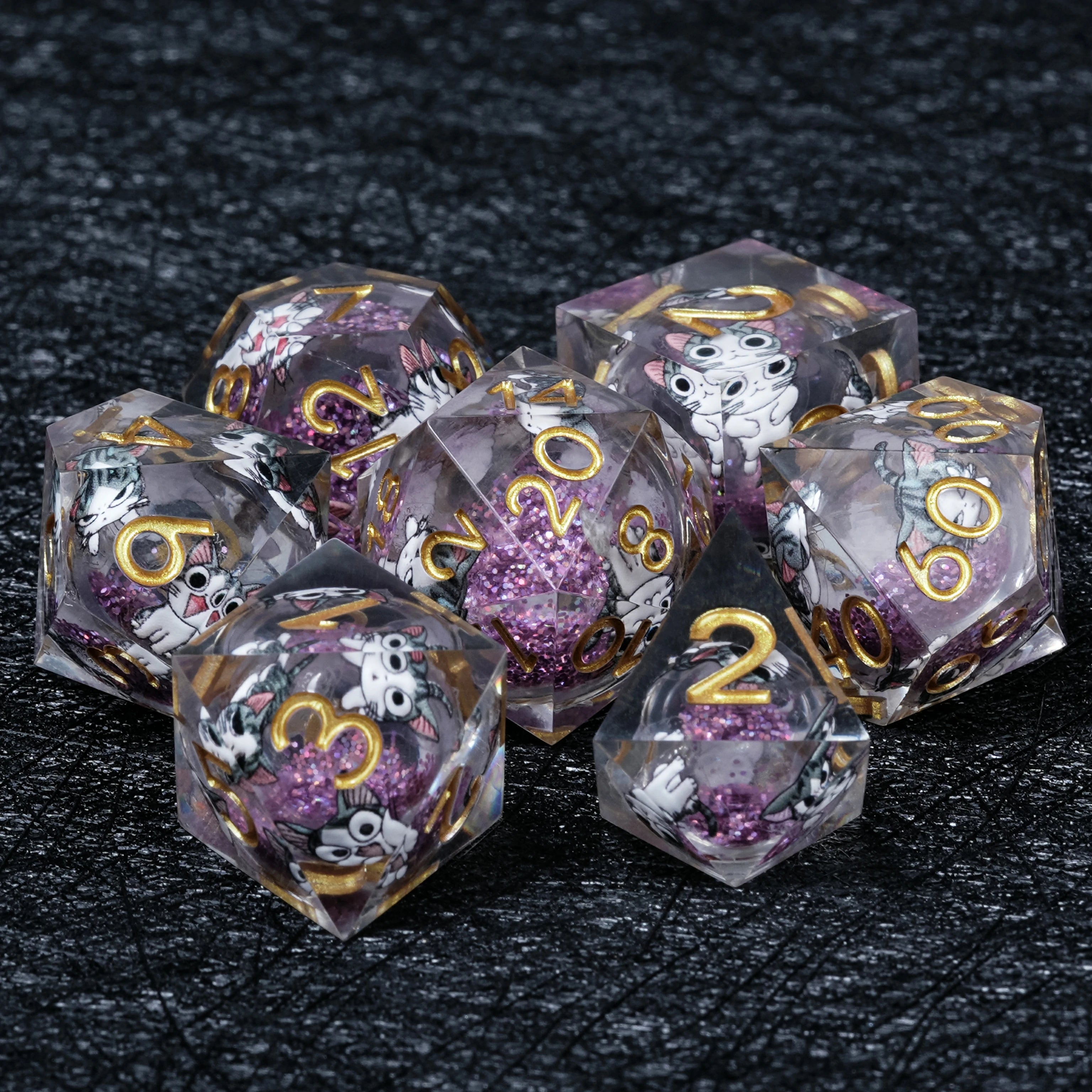 Big-Eyed Cartoon Cat Purple Liquid-Core Resin Dice Set | 7-Piece Polyhedral RPG Dice