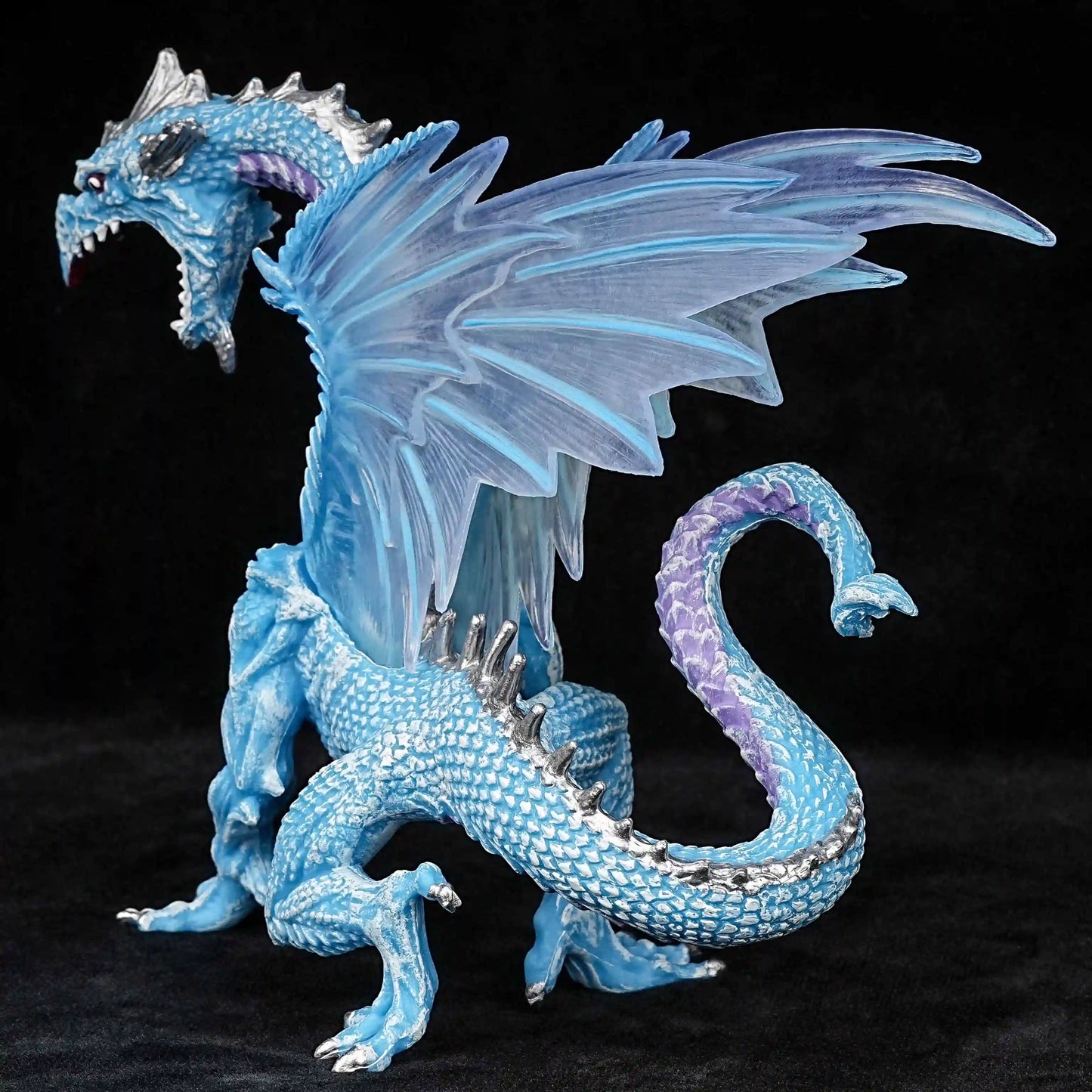 DND Models - Ice Blue Flying Dragon: Dice's Fantastic Journey Companion | Bear Dice