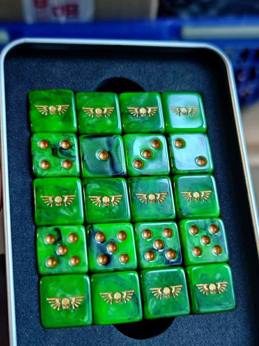 Warhammer 40K Astra Militarum Green Swirl Acrylic D6 Dice