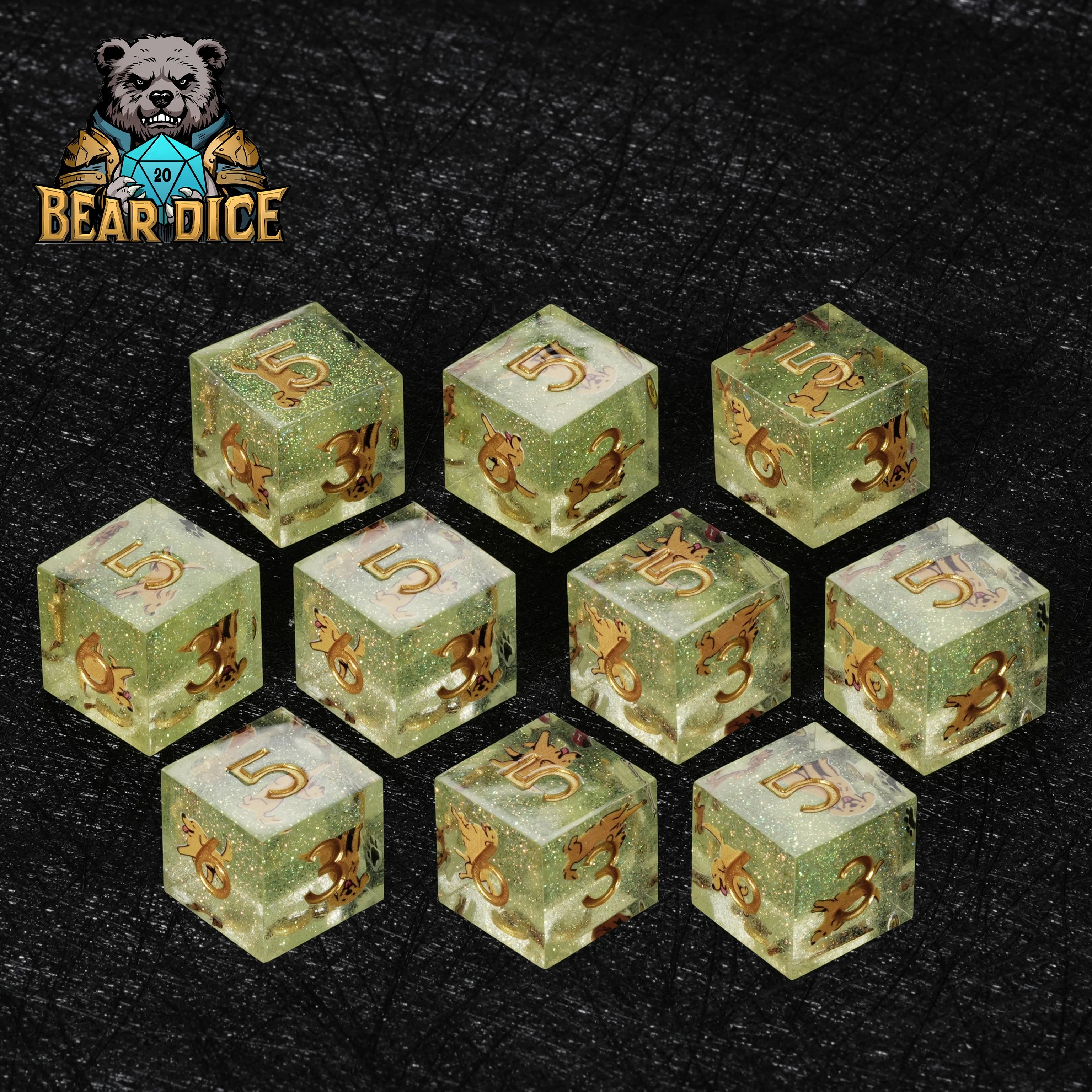 Golden Retriever Green Glitter Resin D6 Dice – D&D RPG Tabletop Gaming Dice