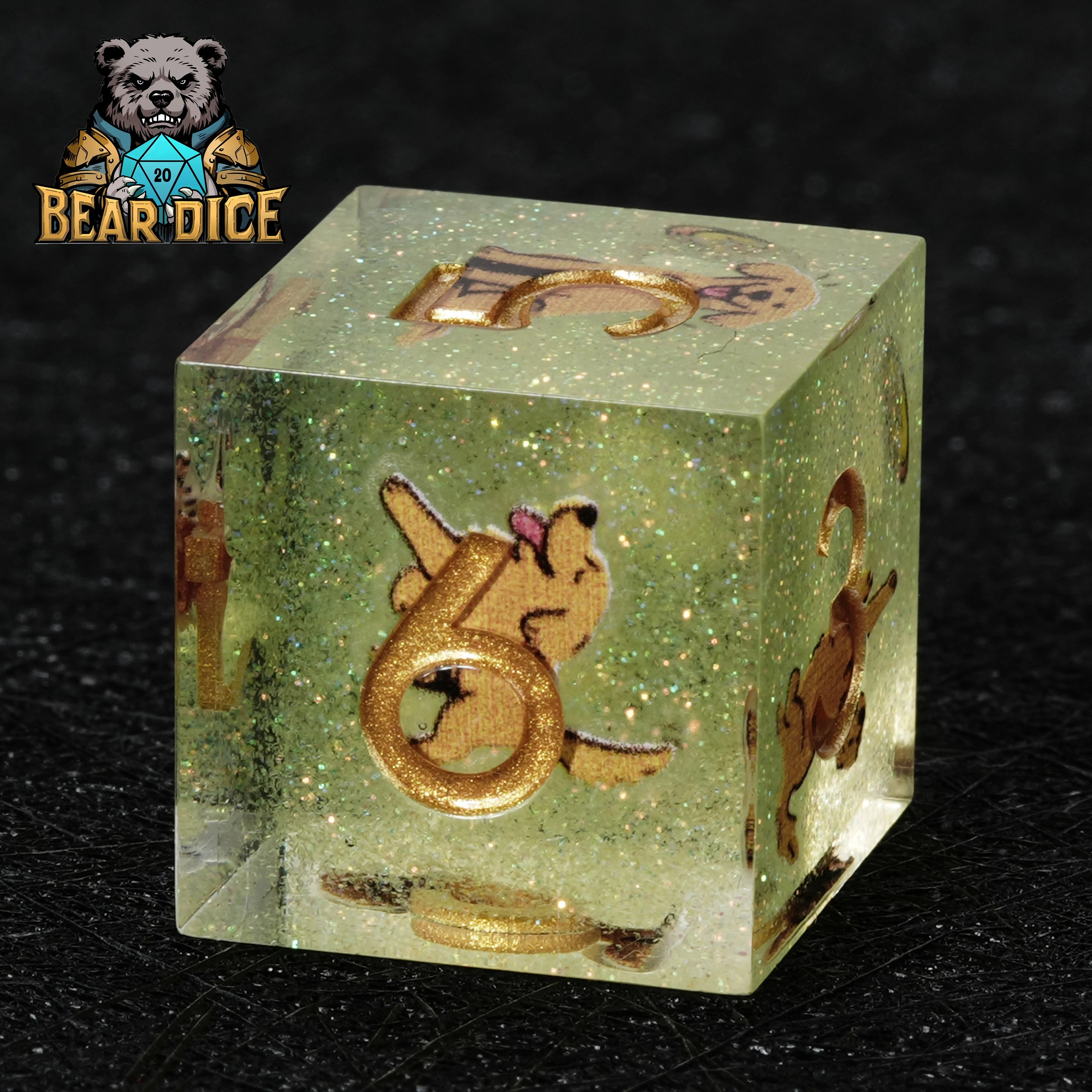 Golden Retriever Green Glitter Resin D6 Dice – D&D RPG Tabletop Gaming Dice