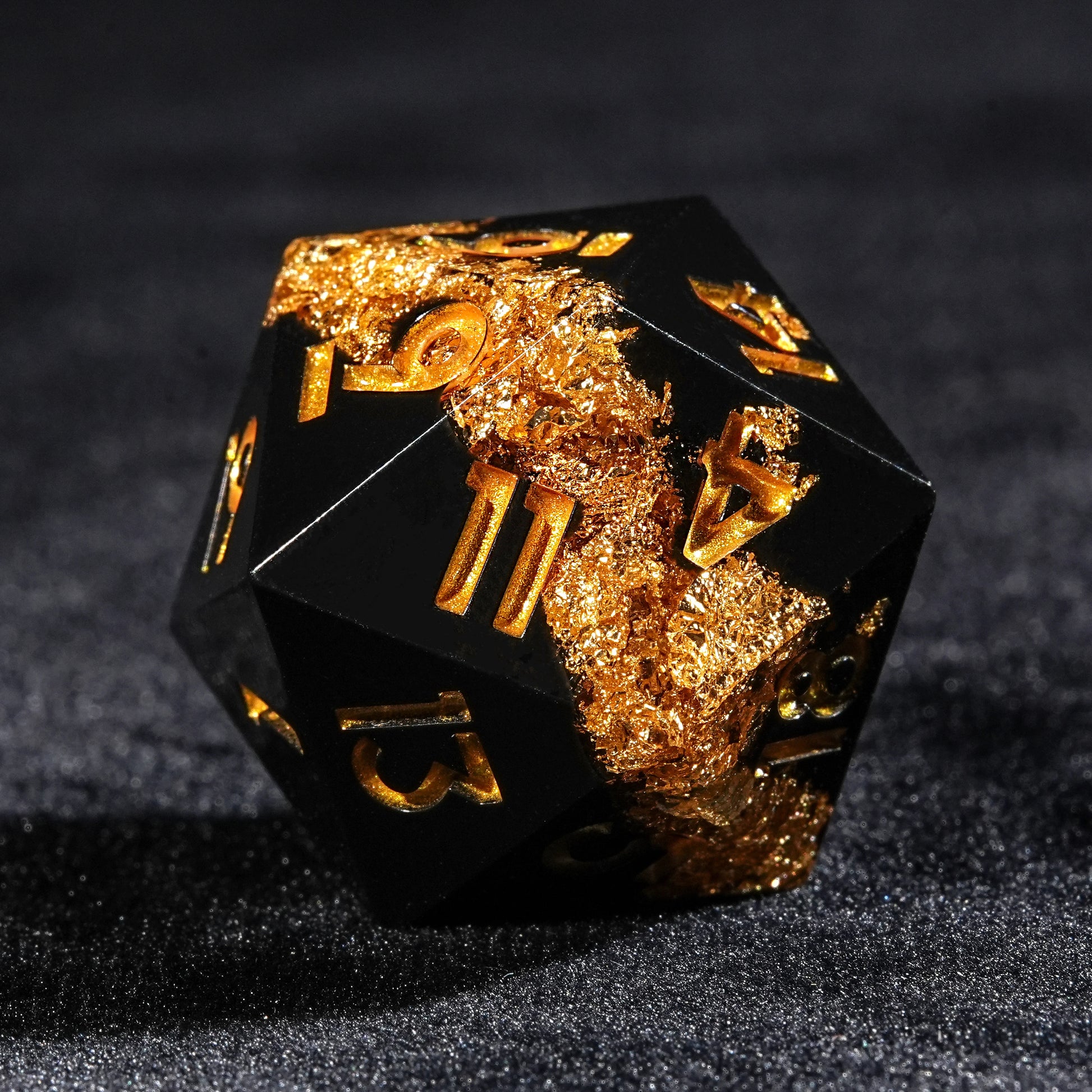 Gold Flare River - Resin dnd  D20 Dice + Gold Font | Bear Dice