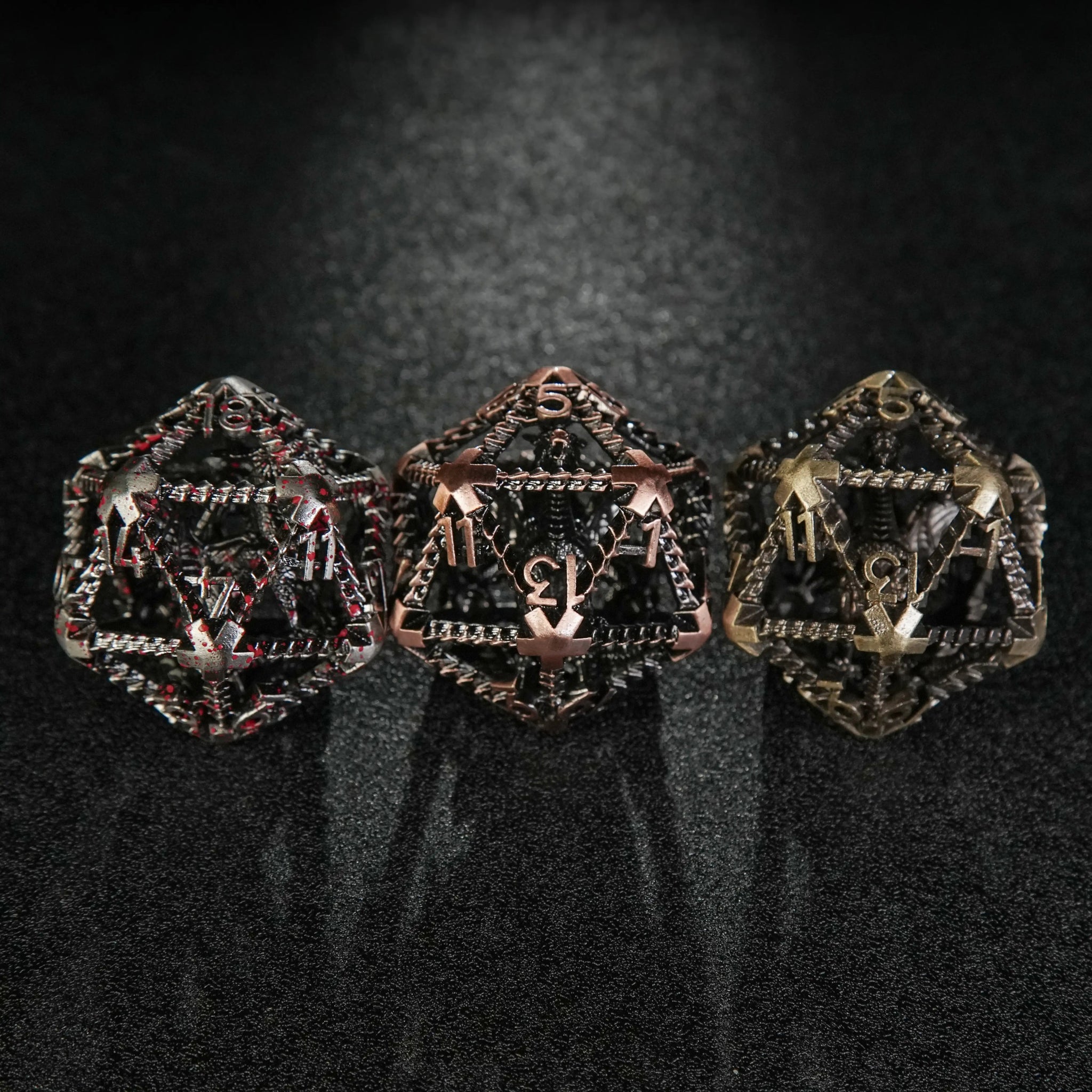 3D Metal Flying Dragon Hollow D20 Polyhedron Dice 40mm 20 Sided Dice - Bear Dice