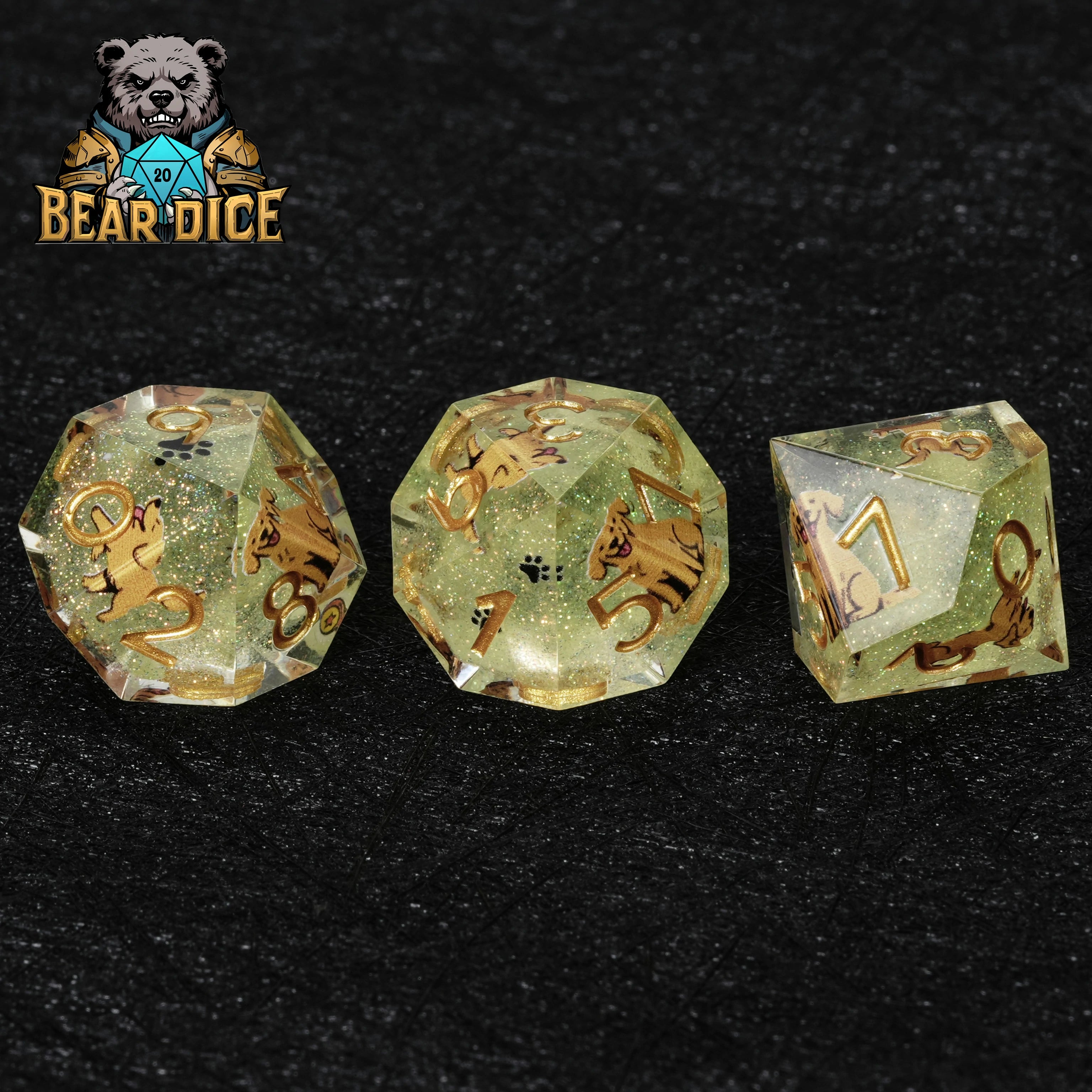 Golden Retriever Green Glitter Resin D&D D10 Dice