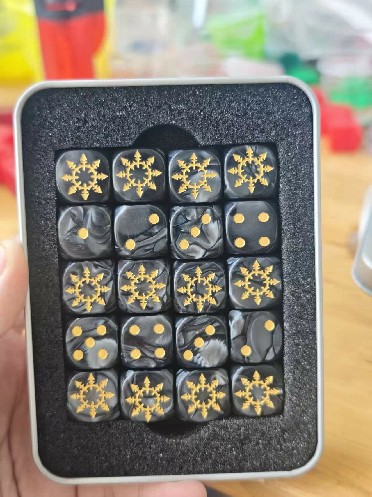 Warhammer 40K Chaos D6 Dice – Premium Resin RPG Dice Set