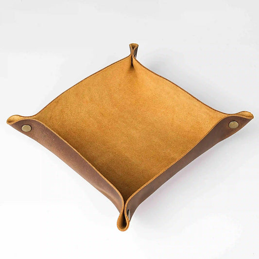 Vintage style - tan handmade four corner leather dnd dice tray