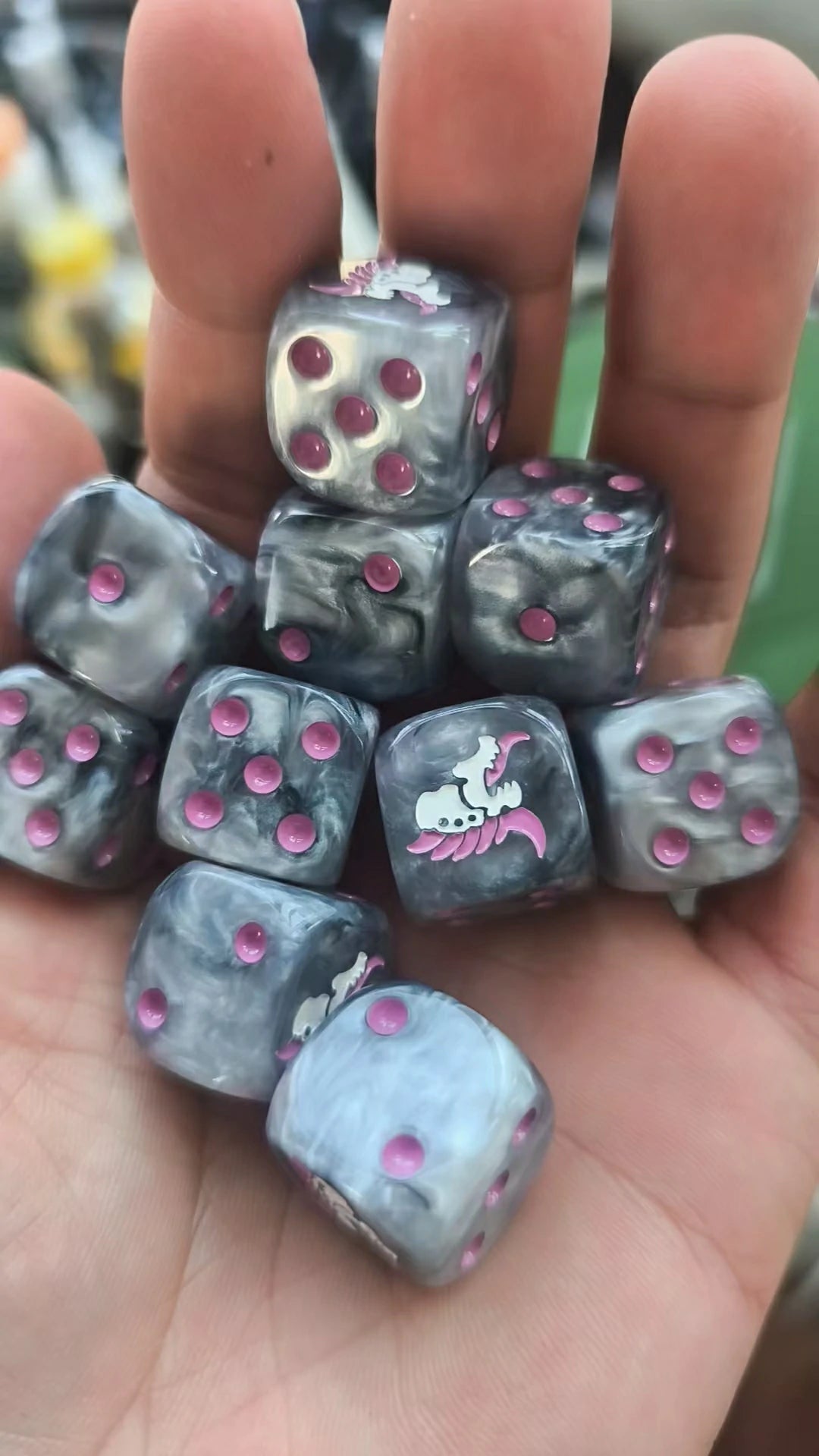 Warhammer 40K Tyranids D6 Dice – Premium Resin Gaming Dice Set
