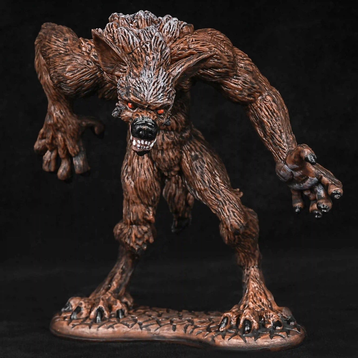 Modèle de loup-garou des royaumes mythiques - Statue exquise de créature mythique de 4 pouces Donjons et dragons, Pathfinder