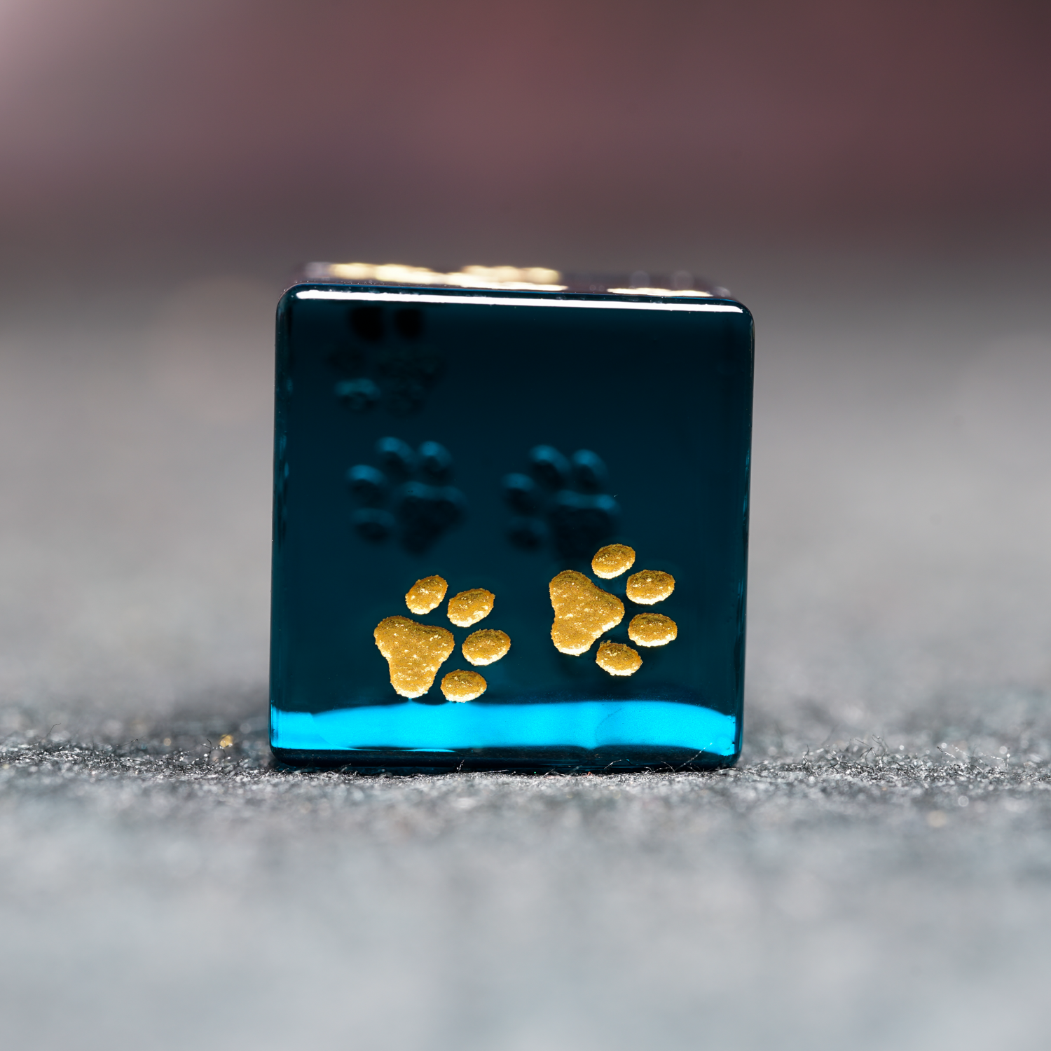 Blue Crystal Cute Cat & Paw DND D6 Glass Dice with Gold Numbers | Bear Dice