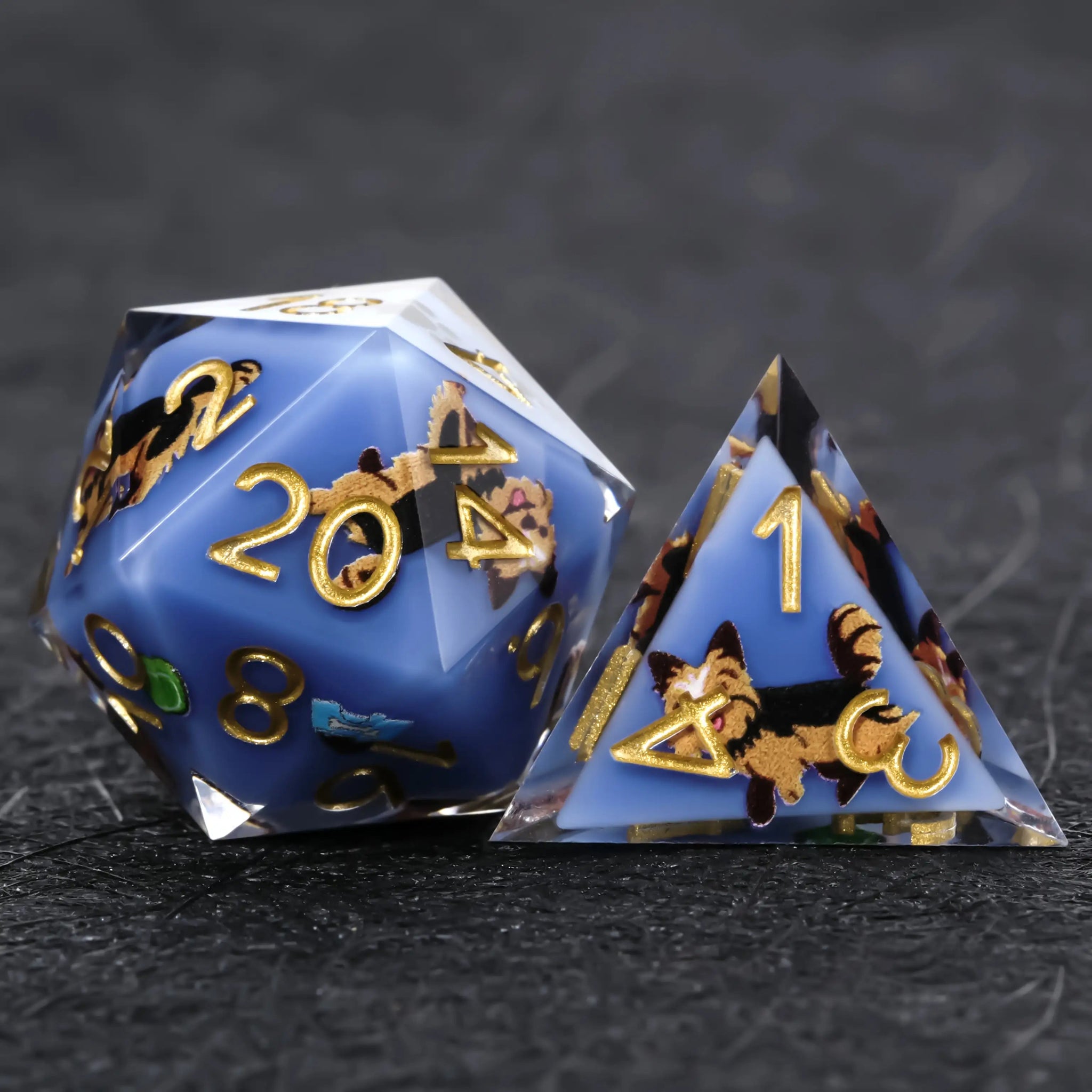 Kickstarter Dice – Blue Resin Yorkshire DND D20 and D4 Dice | Bear Dice