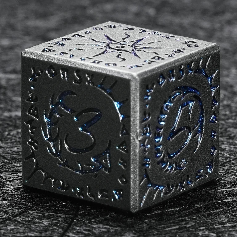 Customizable metal D6 dice, each face can be printed with personalized designs, logos, text, numbers, etc., and can be electroplated in custom colors, perfect for board game store events | Bear Dice