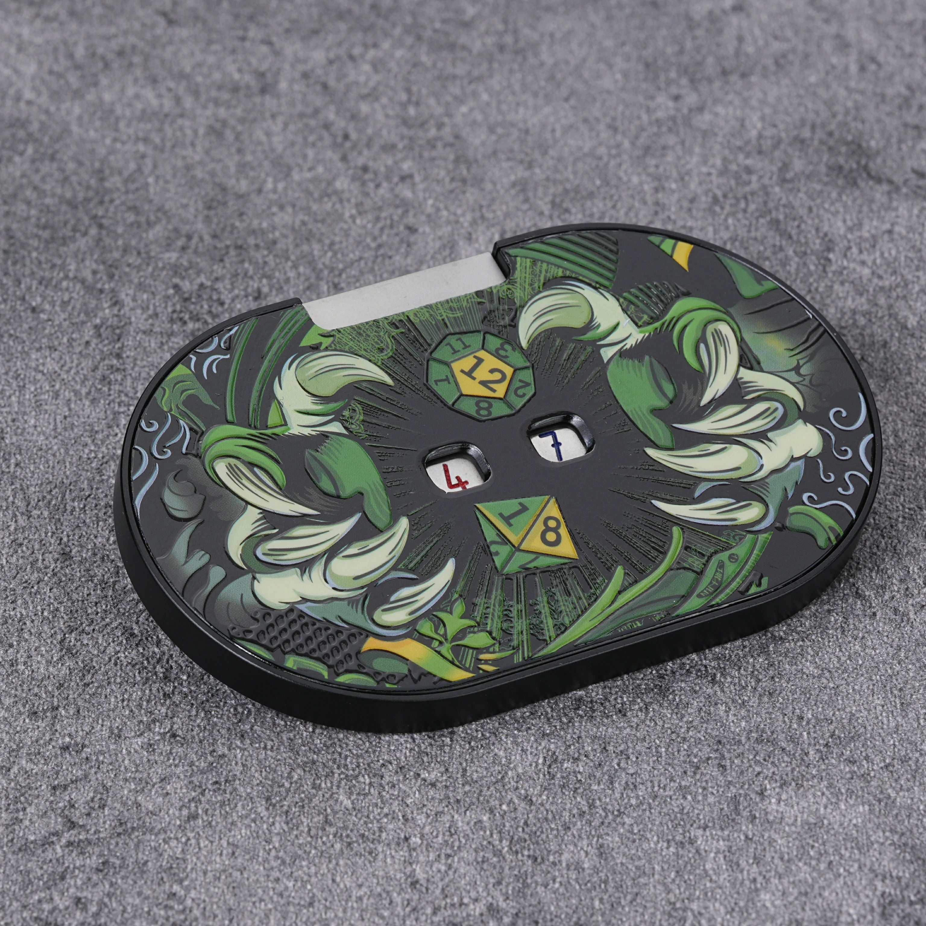 Wild Druid Green Claw Metal Spinner Dice