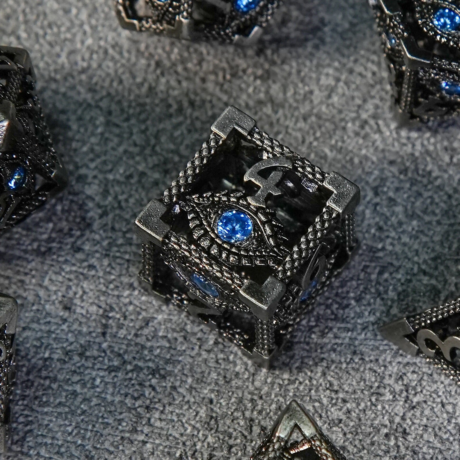 Dark Elves - Sapphire Dragon's Eye Skeleton Metal DND D6 Dice | Bear Dice