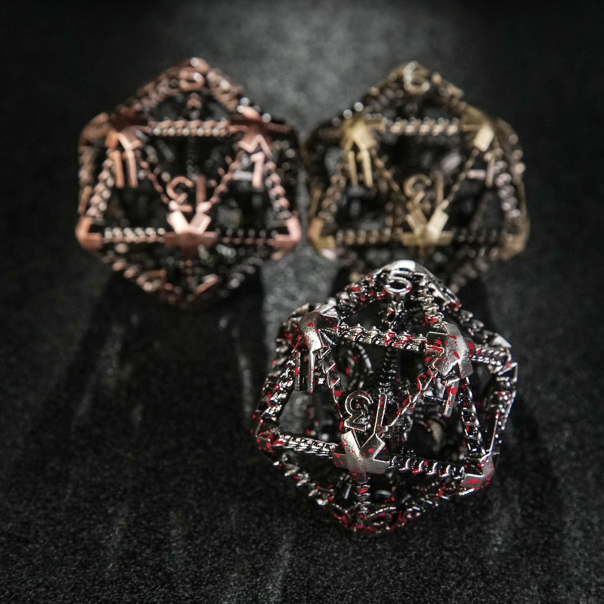 3D Metal Flying Dragon Blood Hollow D20 Polyhedron Dice 40mm | Bear Dice