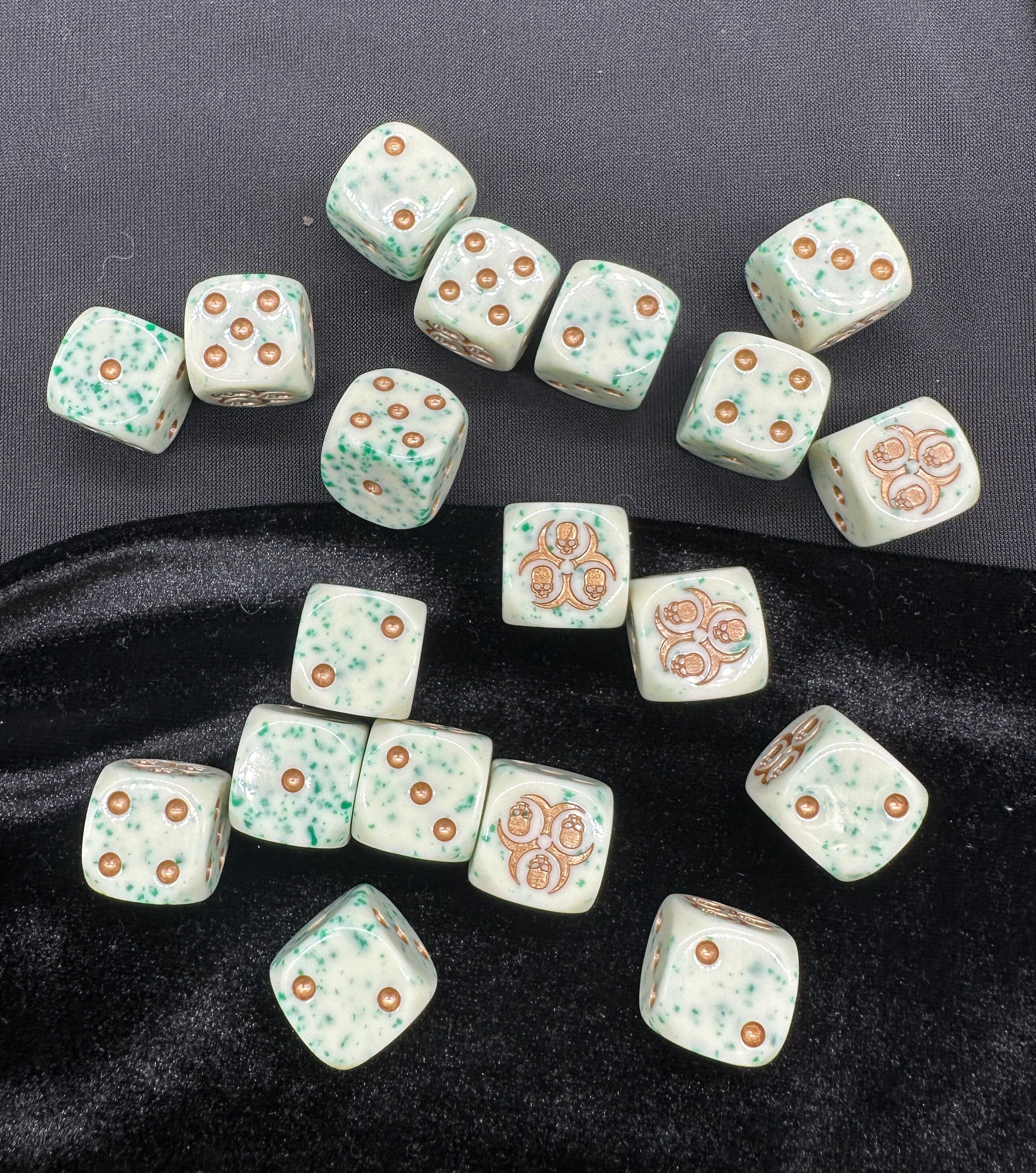 The Nurgle Dice is here, the Evil God Nurgle Dice, the Death Guard, the Merciful Father Warhammer 40k Warhammer Dice