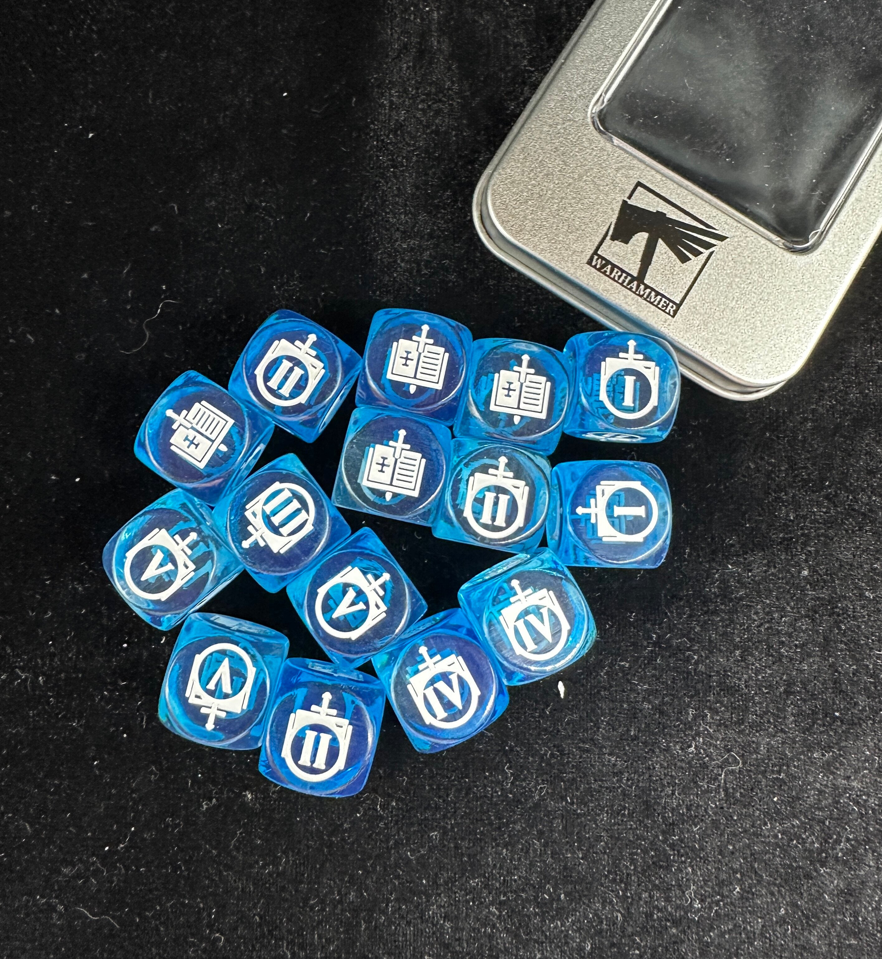 Warhammer 40k Grey Knights Blue Transparent Acrylic D6 Dice