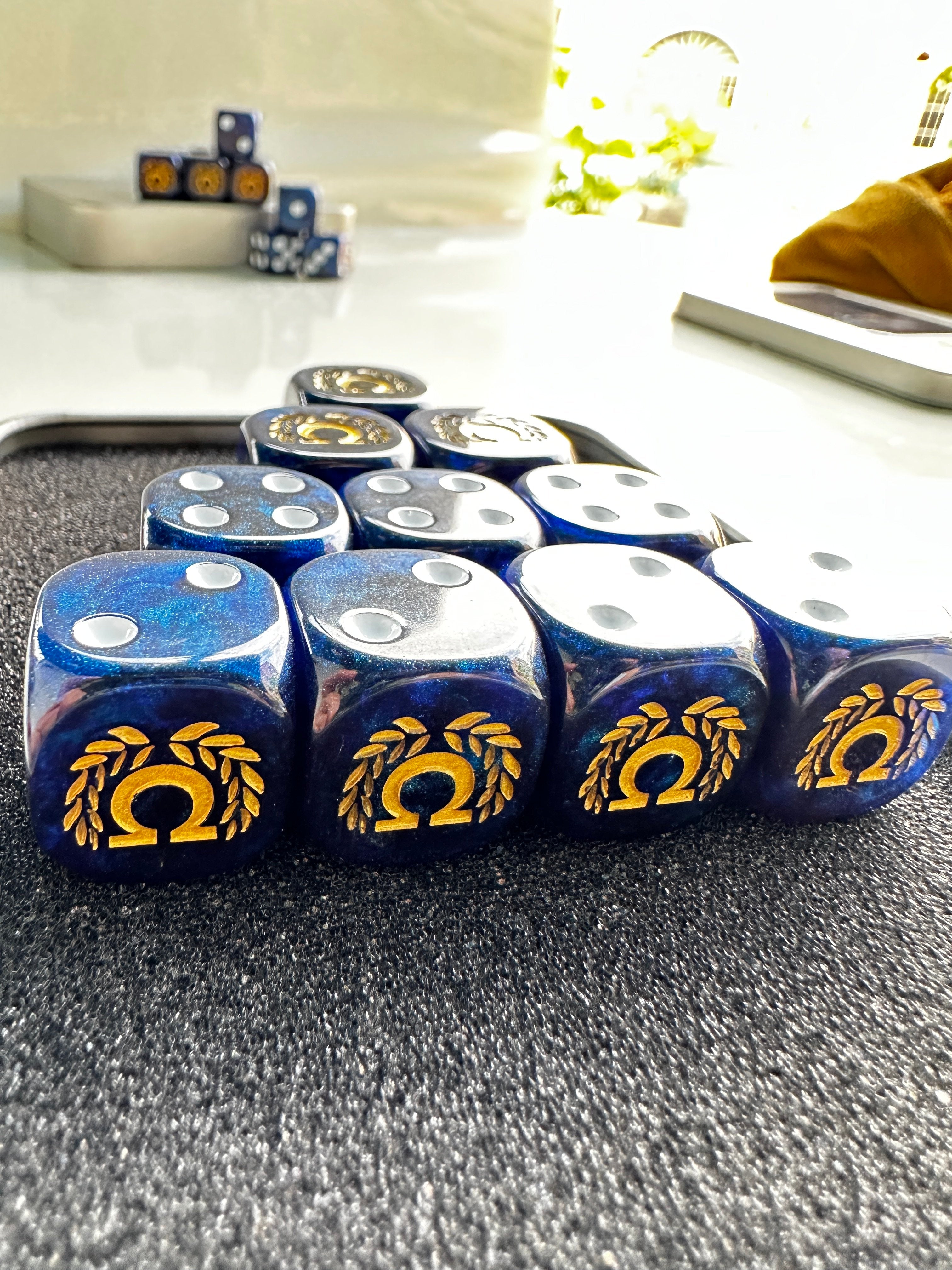 Warhammer 40K Ultramarines Blue Acrylic D6 Dice