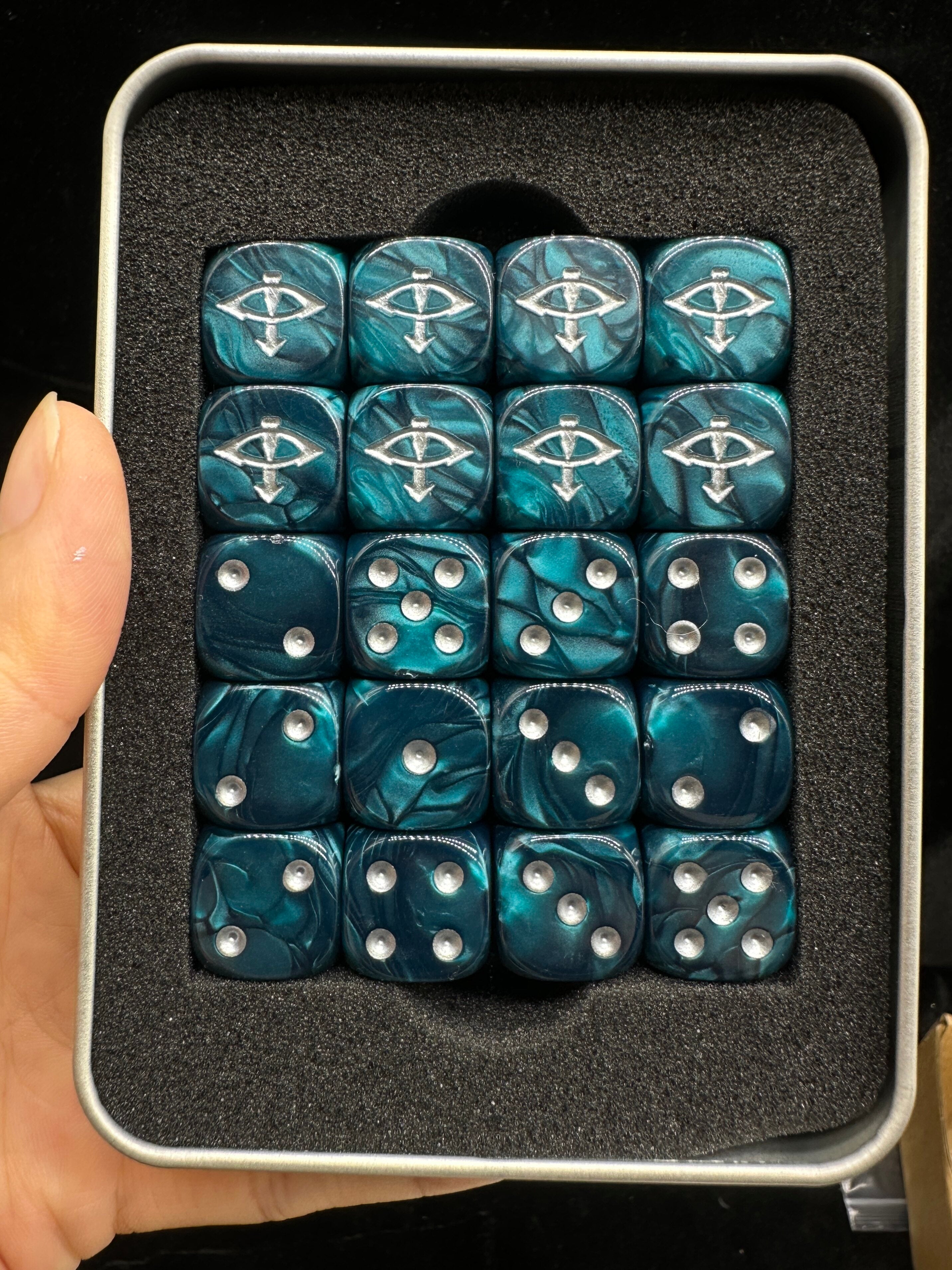 Warhammer 40K Horus Heresy Blue Swirl Pearlescent Acrylic D6 Dice