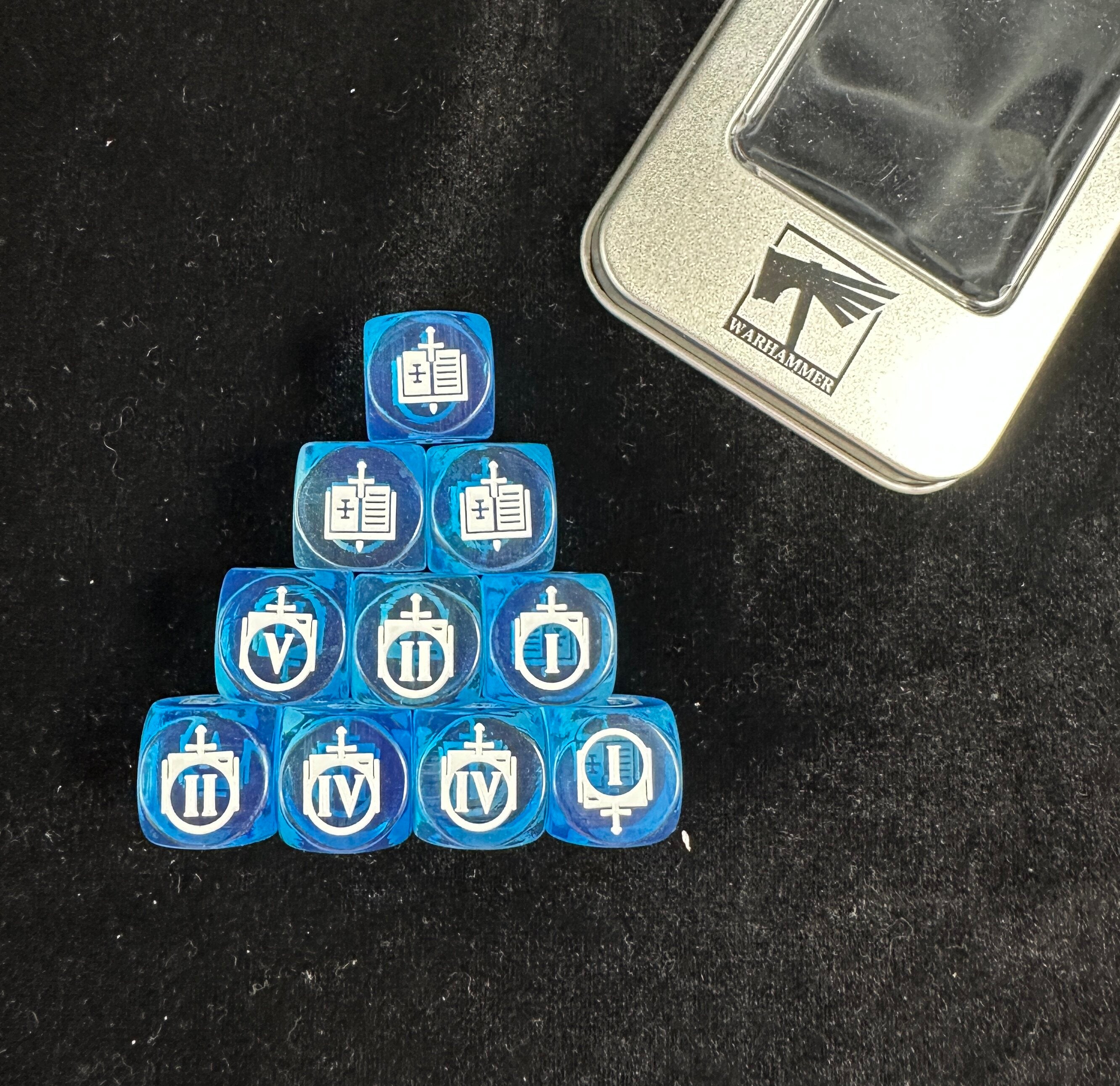 Warhammer 40k Grey Knights Blue Transparent Acrylic D6 Dice