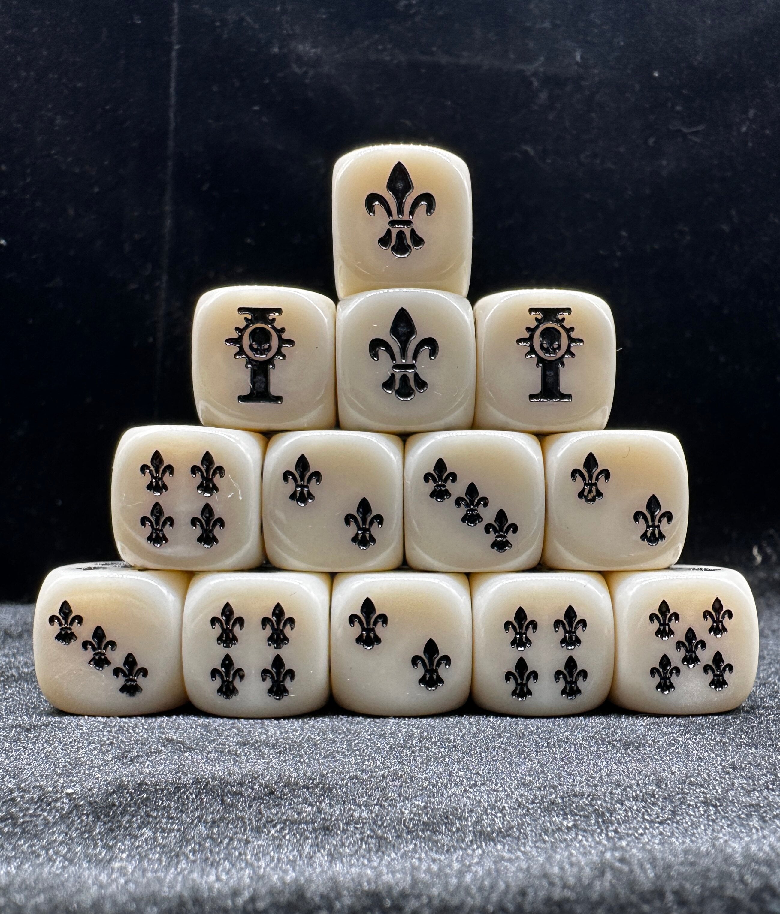 Warhammer 40K Adepta Sororitas Fleur-de-lis Off-White Acrylic D6 Dice