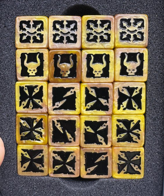 Warhammer 40K Black Legion Chaos Yellow Acrylic D6 Dice