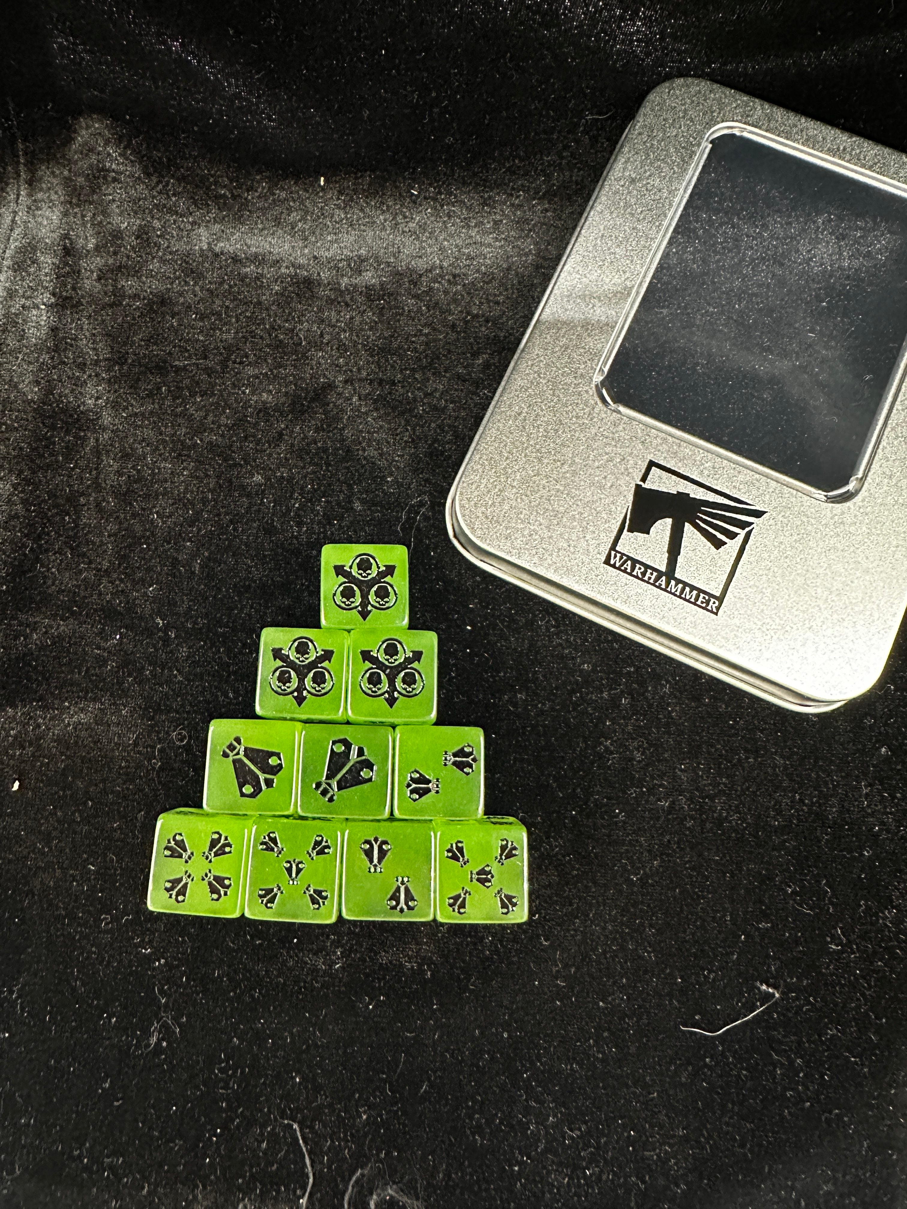 Warhammer 40k Death Guard Plague-Themed Glow-in-the-Dark Acrylic D6 Dice