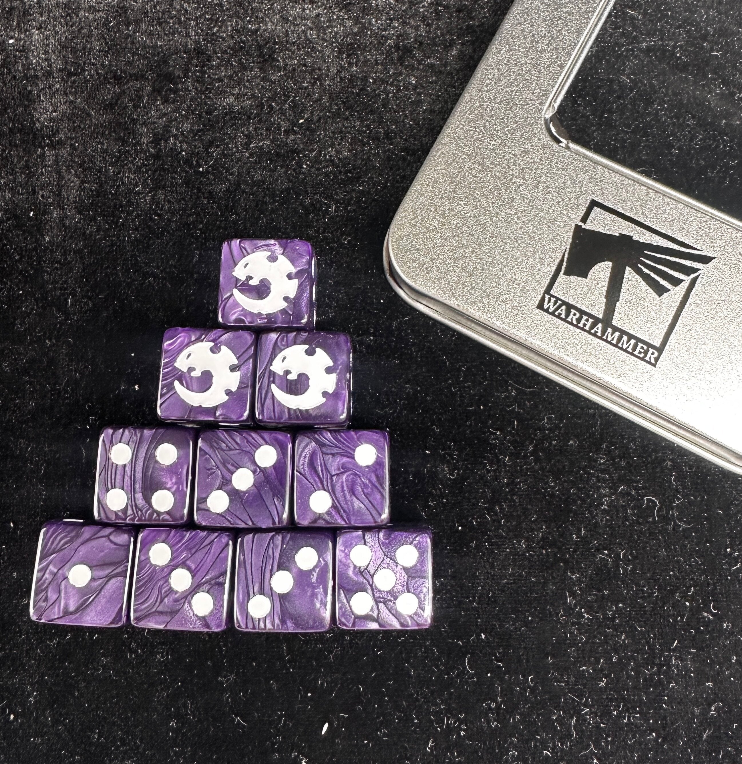 Warhammer 40K Tyranid Purple Acrylic D6 Dice