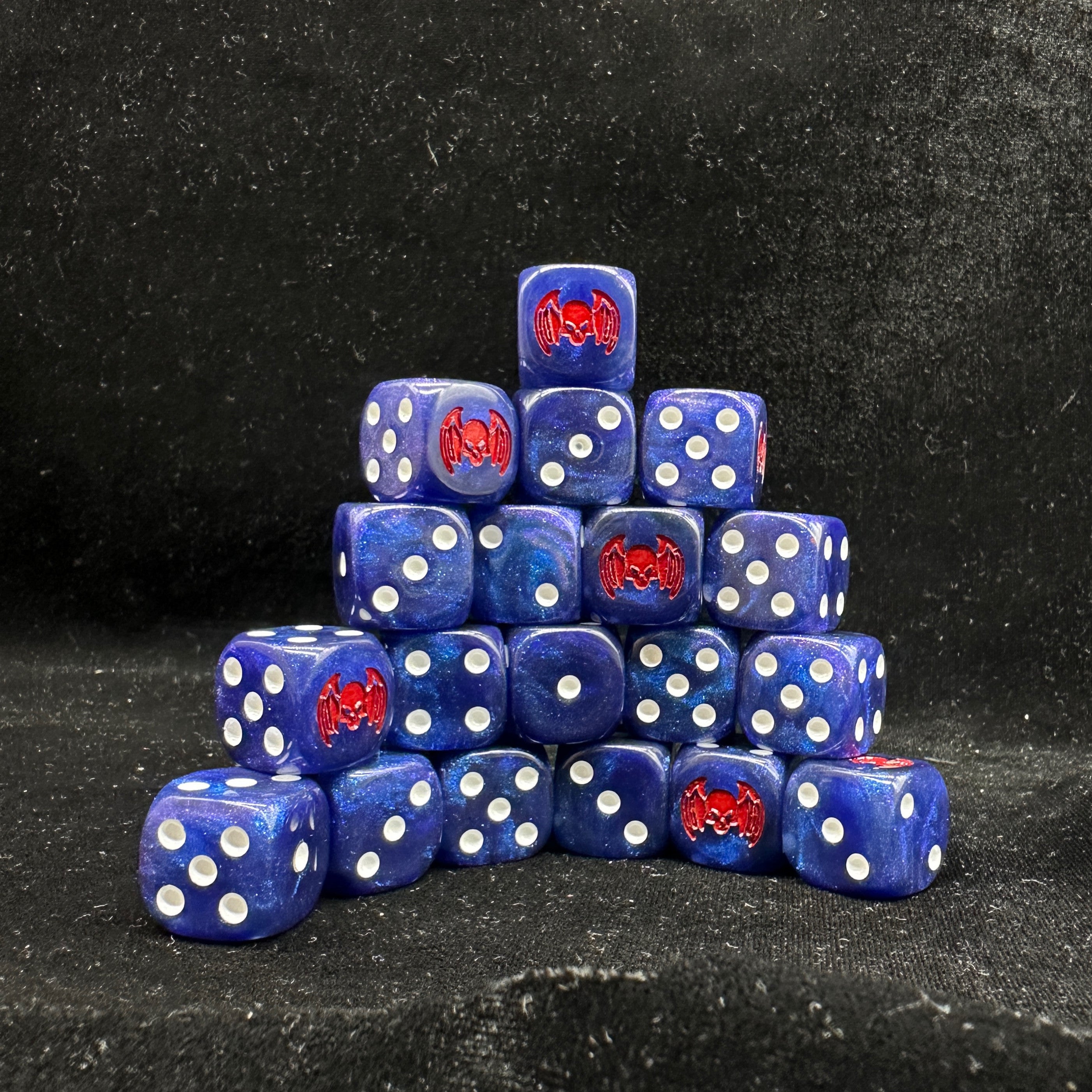 Warhammer 40K "Night Lords"  "God of Destruction" Blue Glitter Acrylic D6 Dice