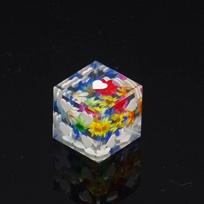 D6 Heart Pip Quicksand Dice – Premium Resin Glitter Dice for DND & TTRPG 18mm | Bear Dice