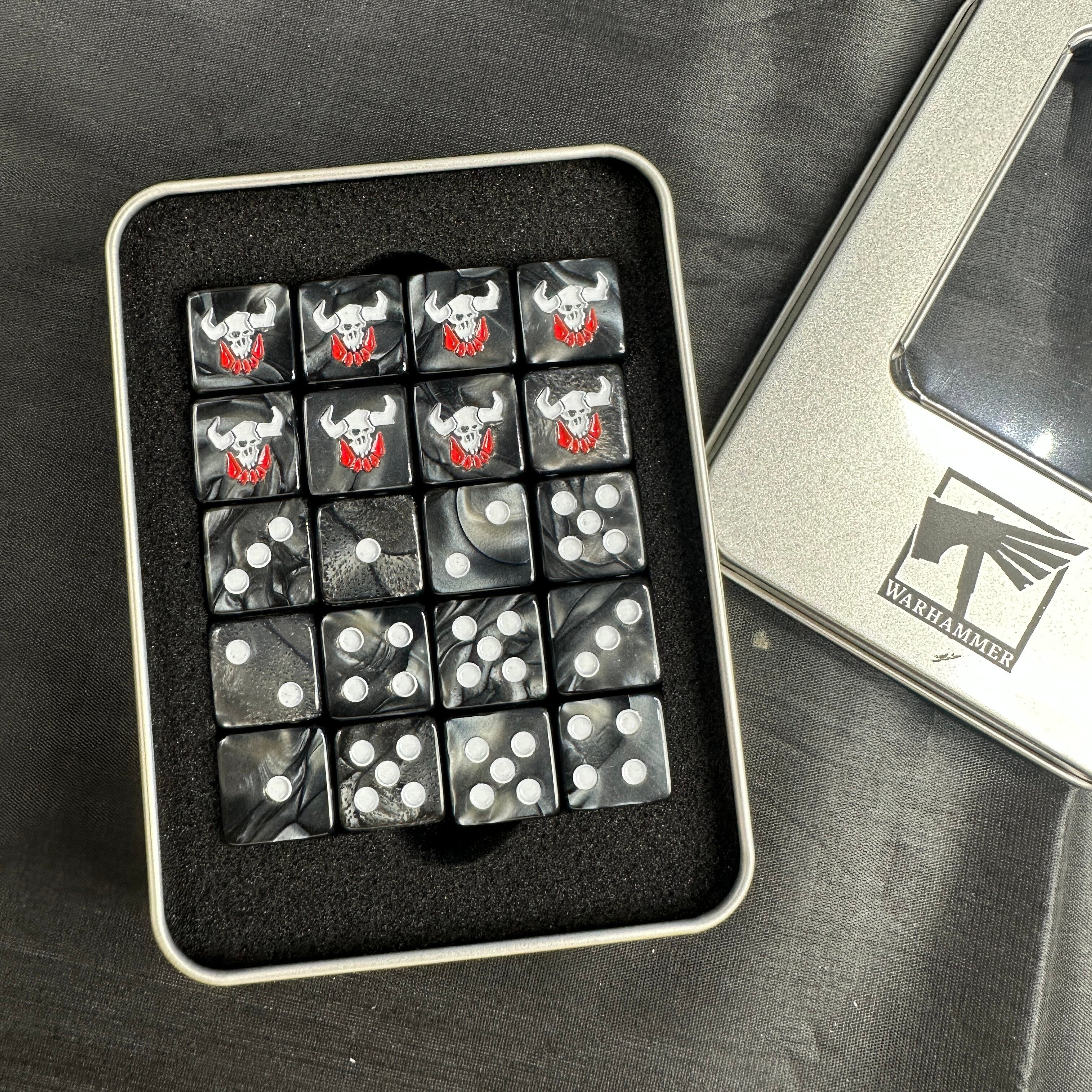 Warhammer 40K Ghazghkull Black Swirl Acrylic D6 Dice