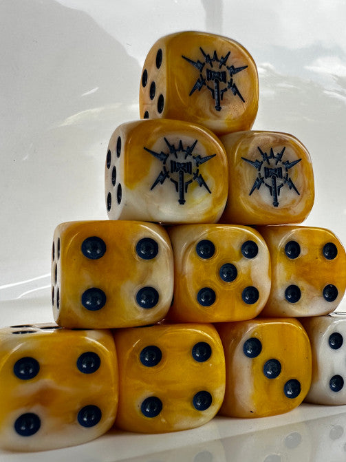 Warhammer 40K Thunderforged Weapon Yellow-White Swirl Acrylic D6 Dice