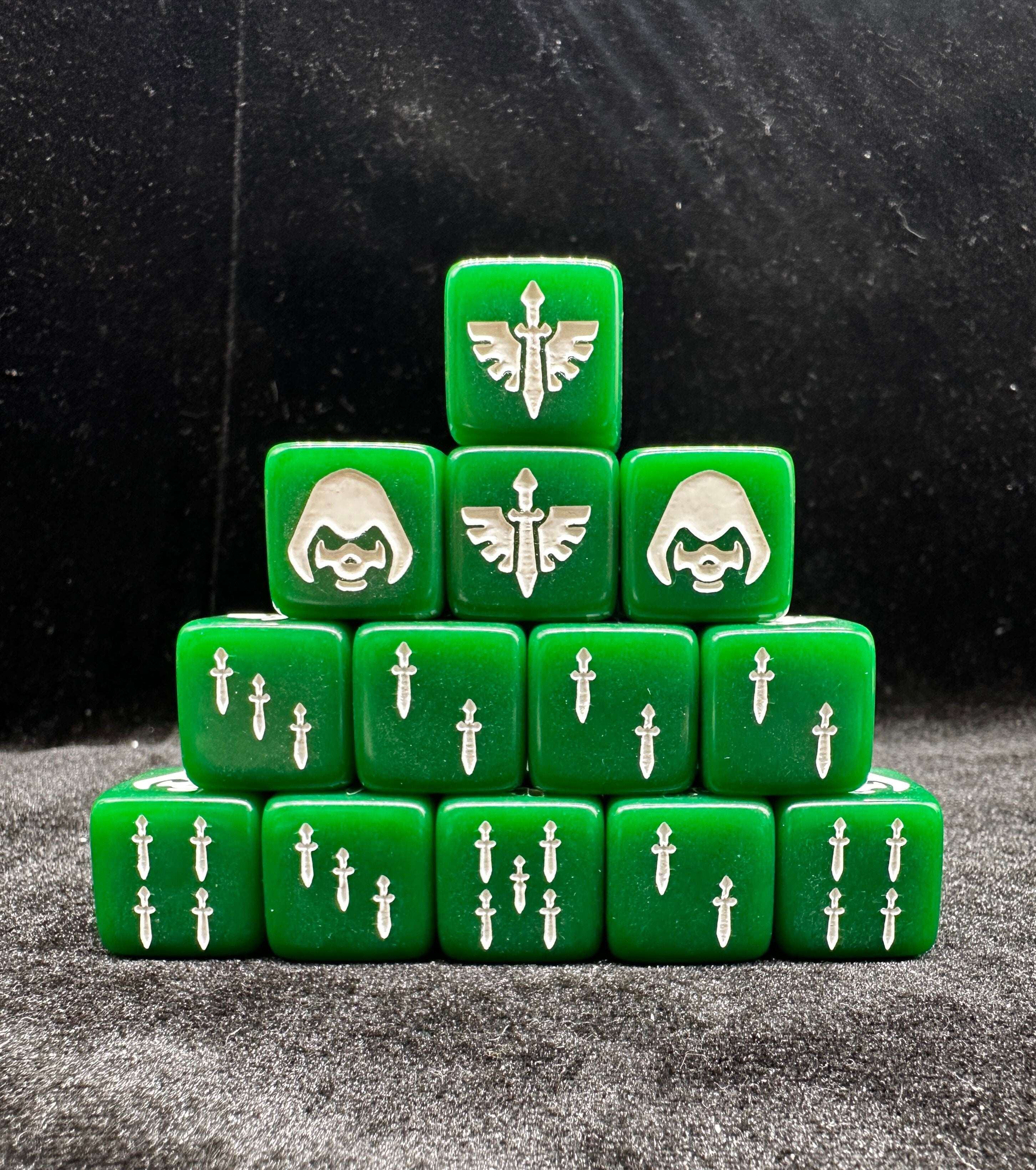Dark Angels Winged Sword Dice – Warhammer 40K Green Acrylic D6 Set with Dagger Pips