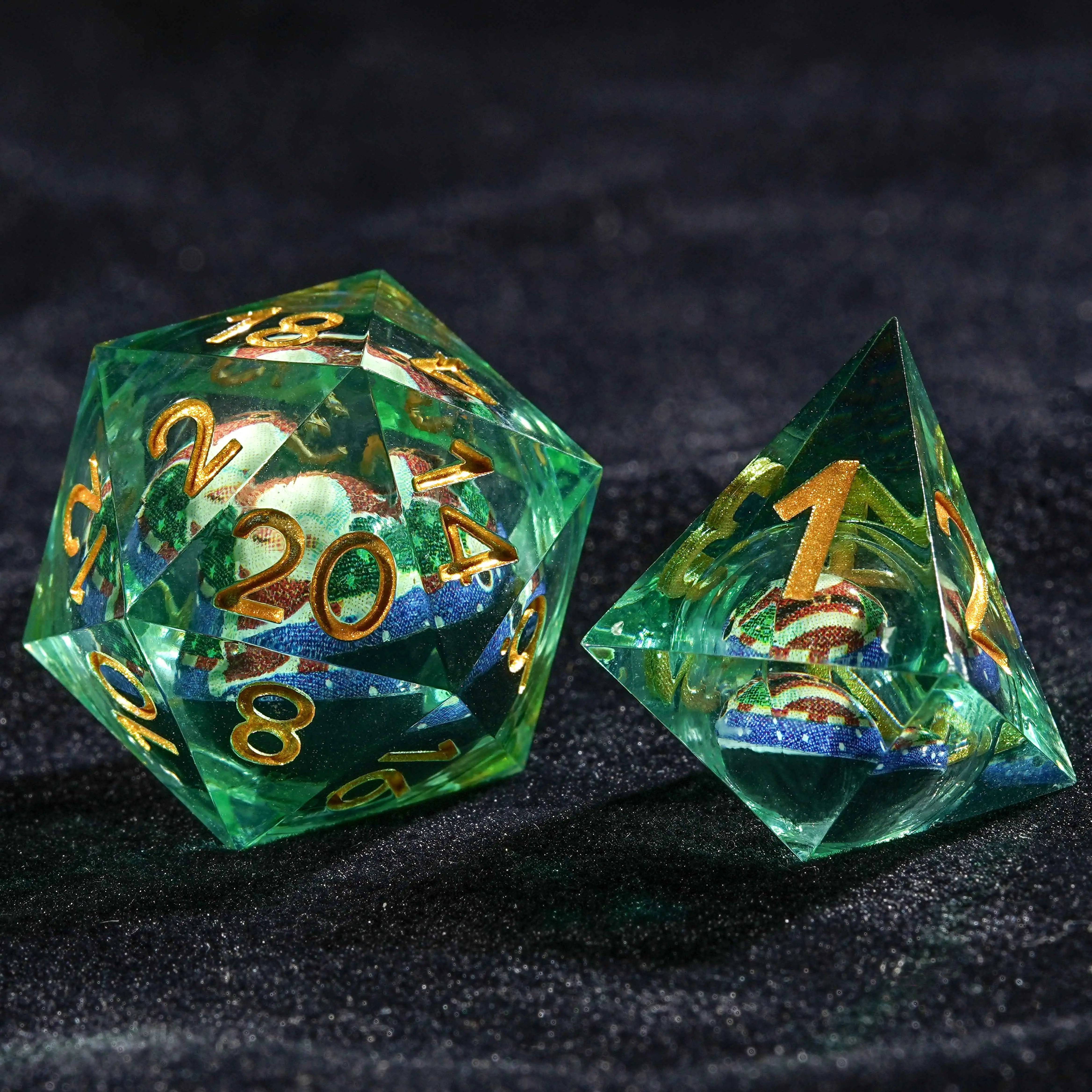Night of Carnival - Green Resin Christmas Kernel D20 Dice + D4 Dice + Gold Font | Bear Dice