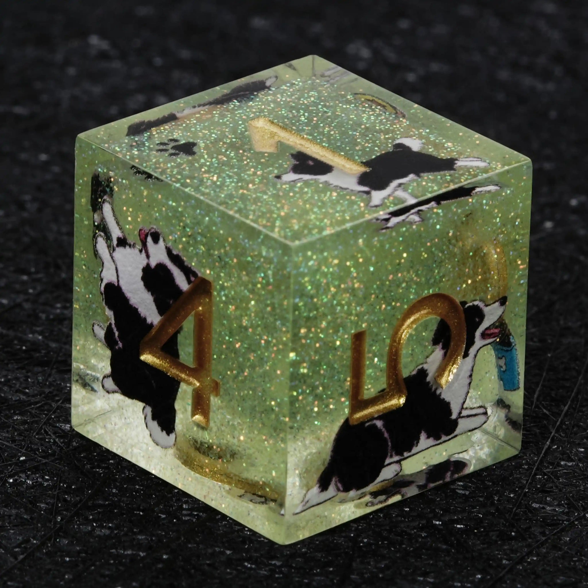 Kickstarter Dice – Sharp-Edged Green Glitter Resin Border Collie DND D6 Dice with Gold Numbers | Bear Dice