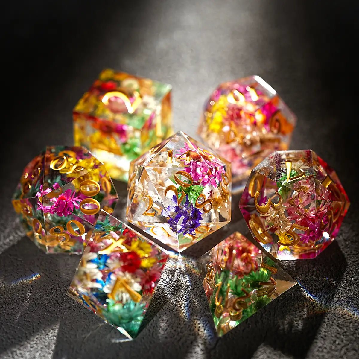 Transparent Resin Polyhedron DND Colored Dried Flower Dice Set with Engraved Gold Font | Bear Dice