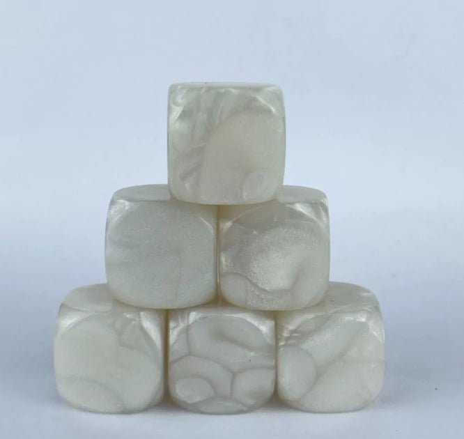 Custom Dice - Acrylic D6 dice, can be engraved with logos, text, patterns, symbols, etc. - Bear Dice