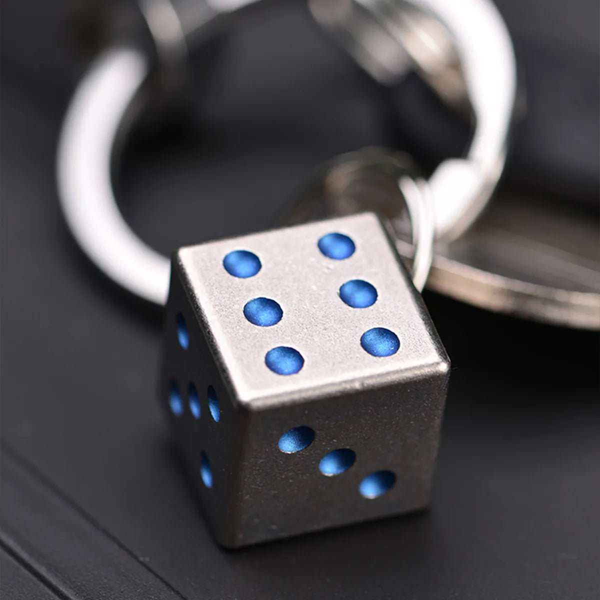 DND dice titanium alloy solid D6 dice creative table game dice - Bear Dice