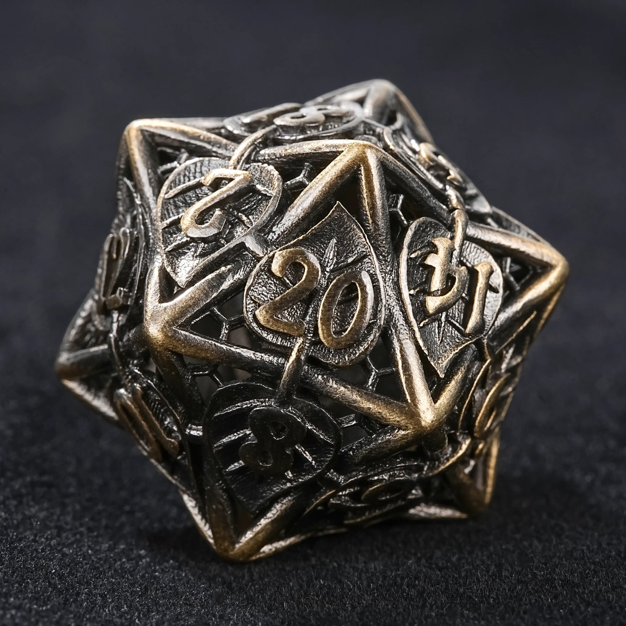 Dragon Pride dice set + green - Bear Dice