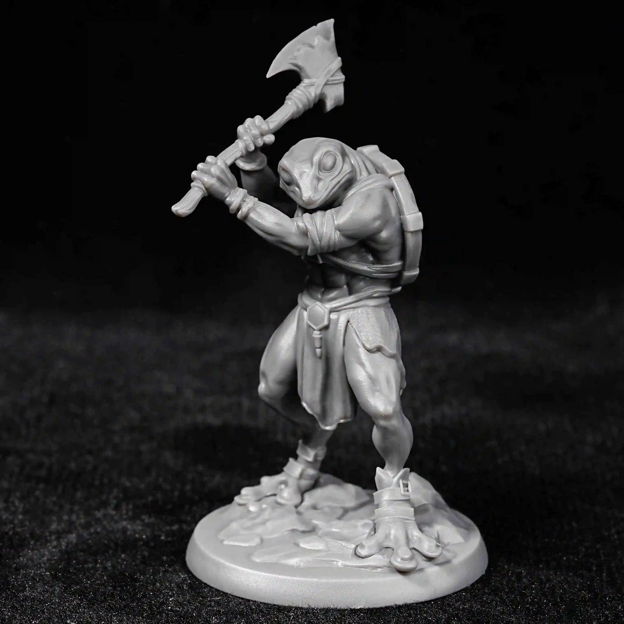 Frogman Warrior with Axe DND Character Miniature Model - Bear Dice