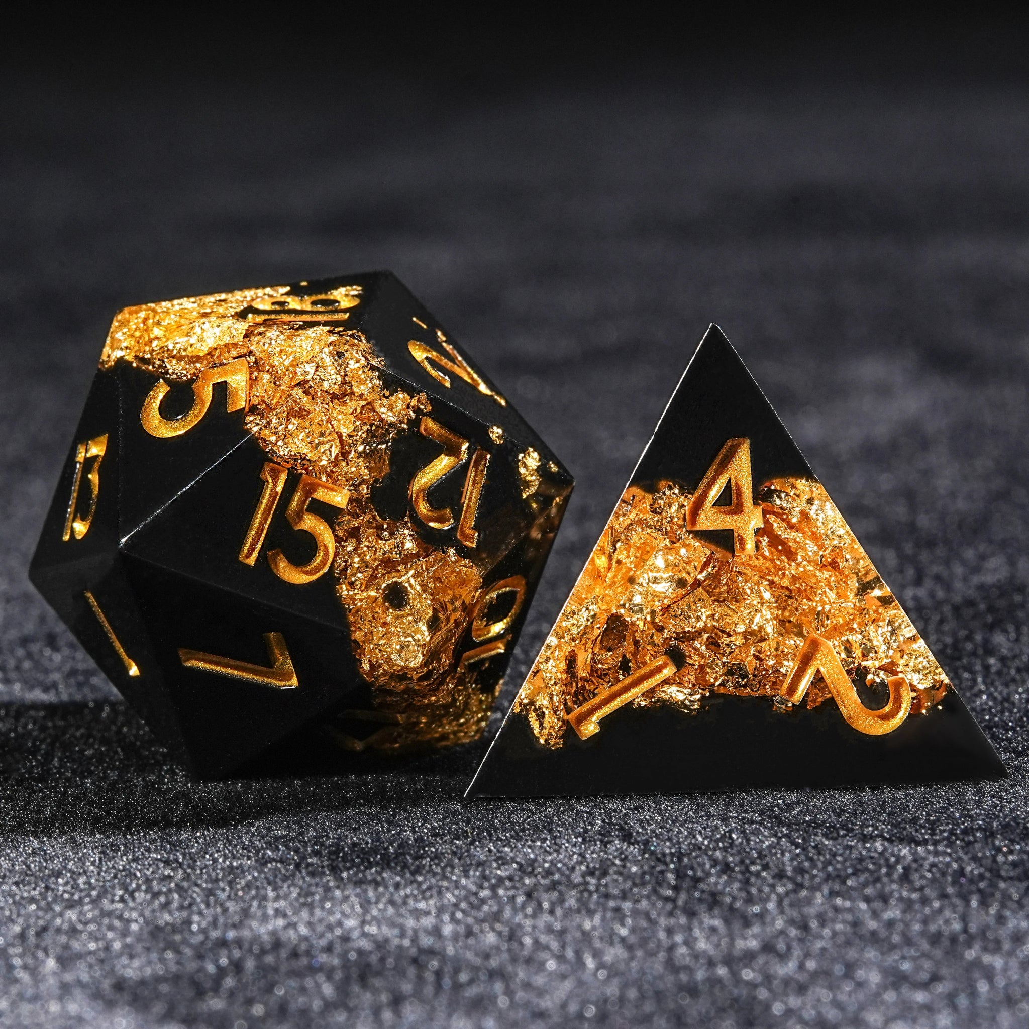 Gold Flare River - Resin dnd Dice Set + Gold Font - Bear Dice