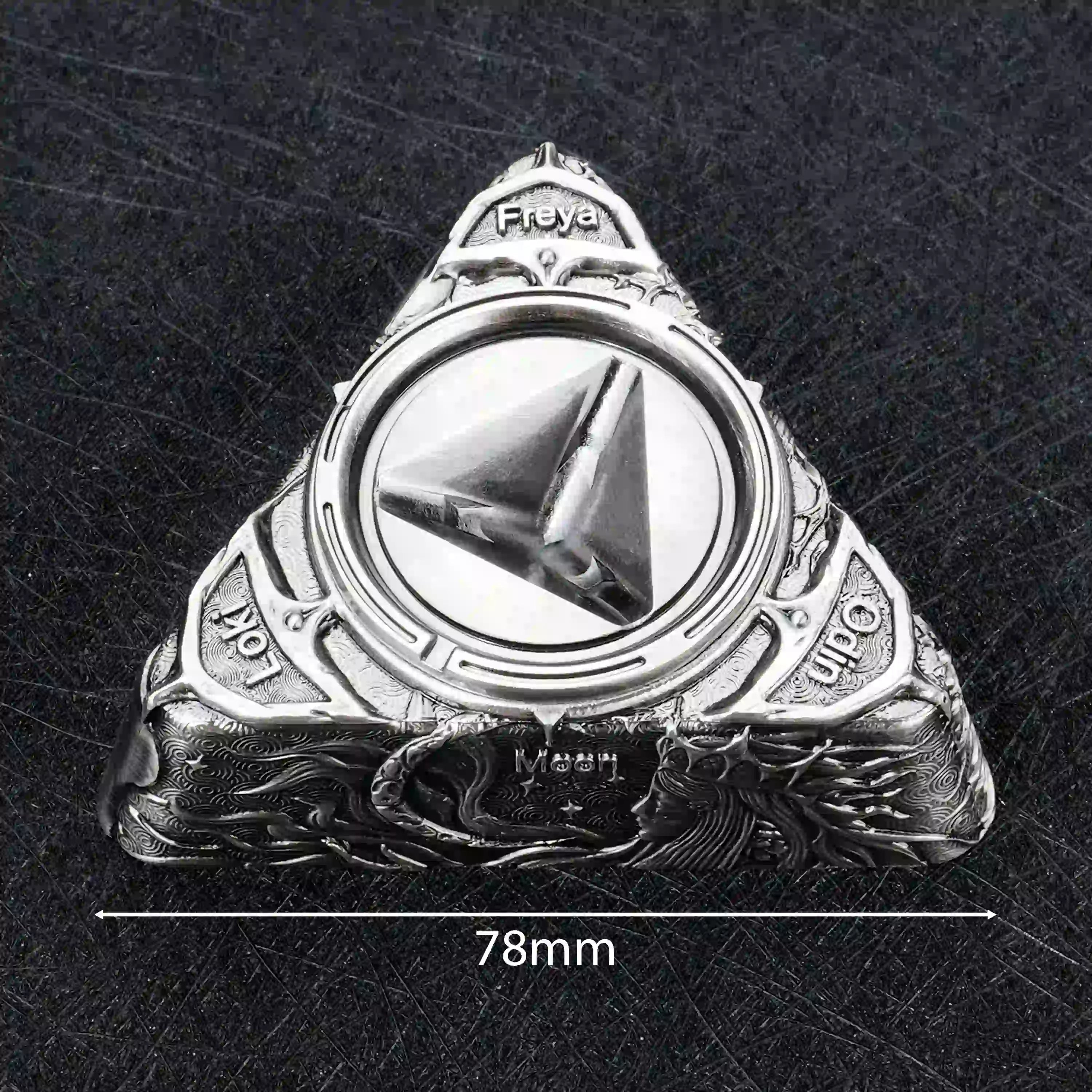 Kickstarter Dice - Unique Rotating D6 Dice - 7 - in - 1 Dice High Quality Dice - Bear Dice