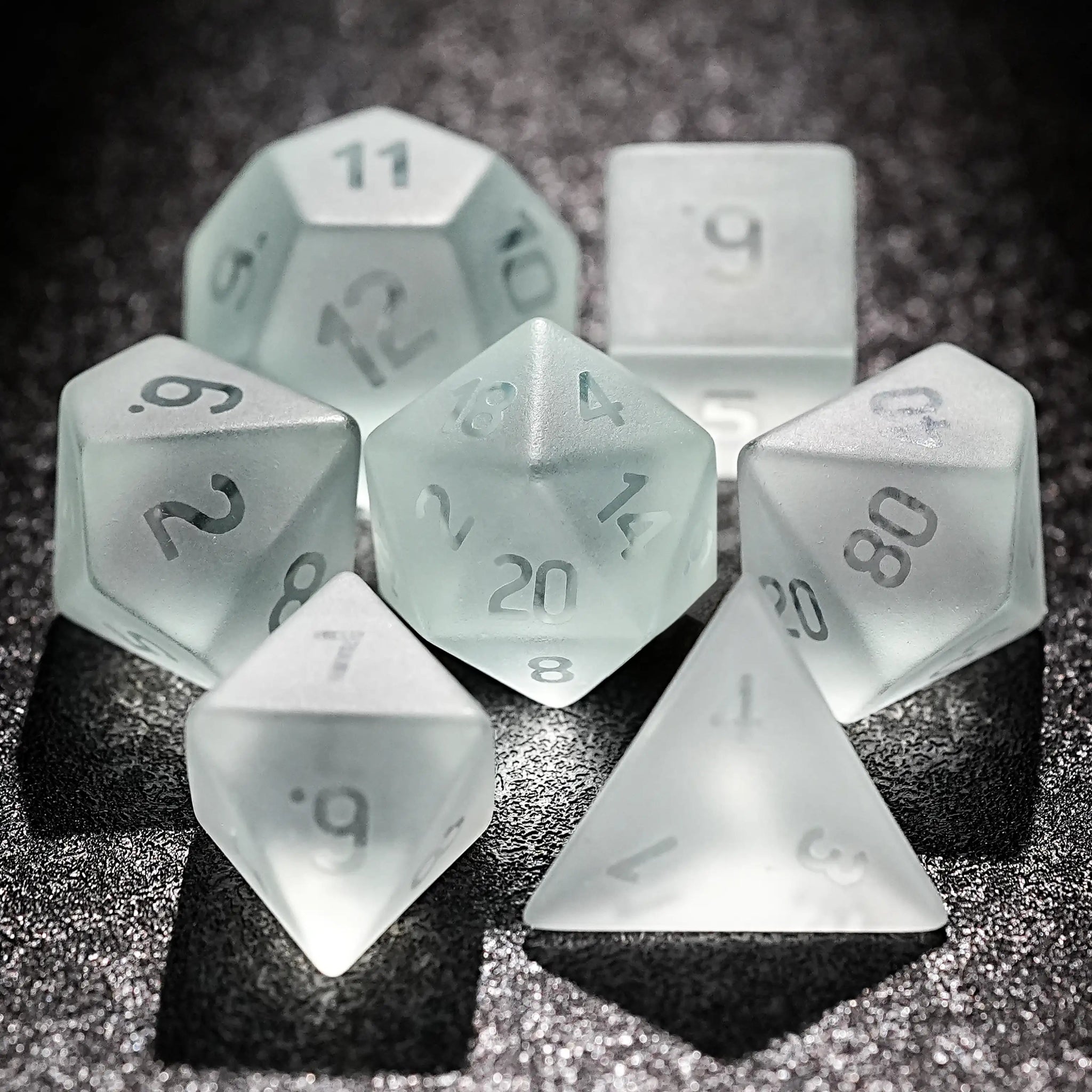 Light yellow gummy frosted and smooth gemstone dice set - Bear Dice