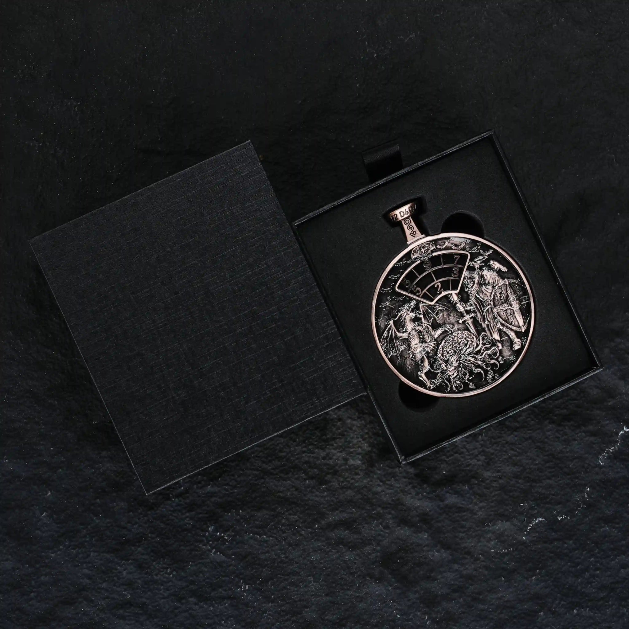 Unique Metal DND Spinning Dice Pocket Watch - Bear Dice