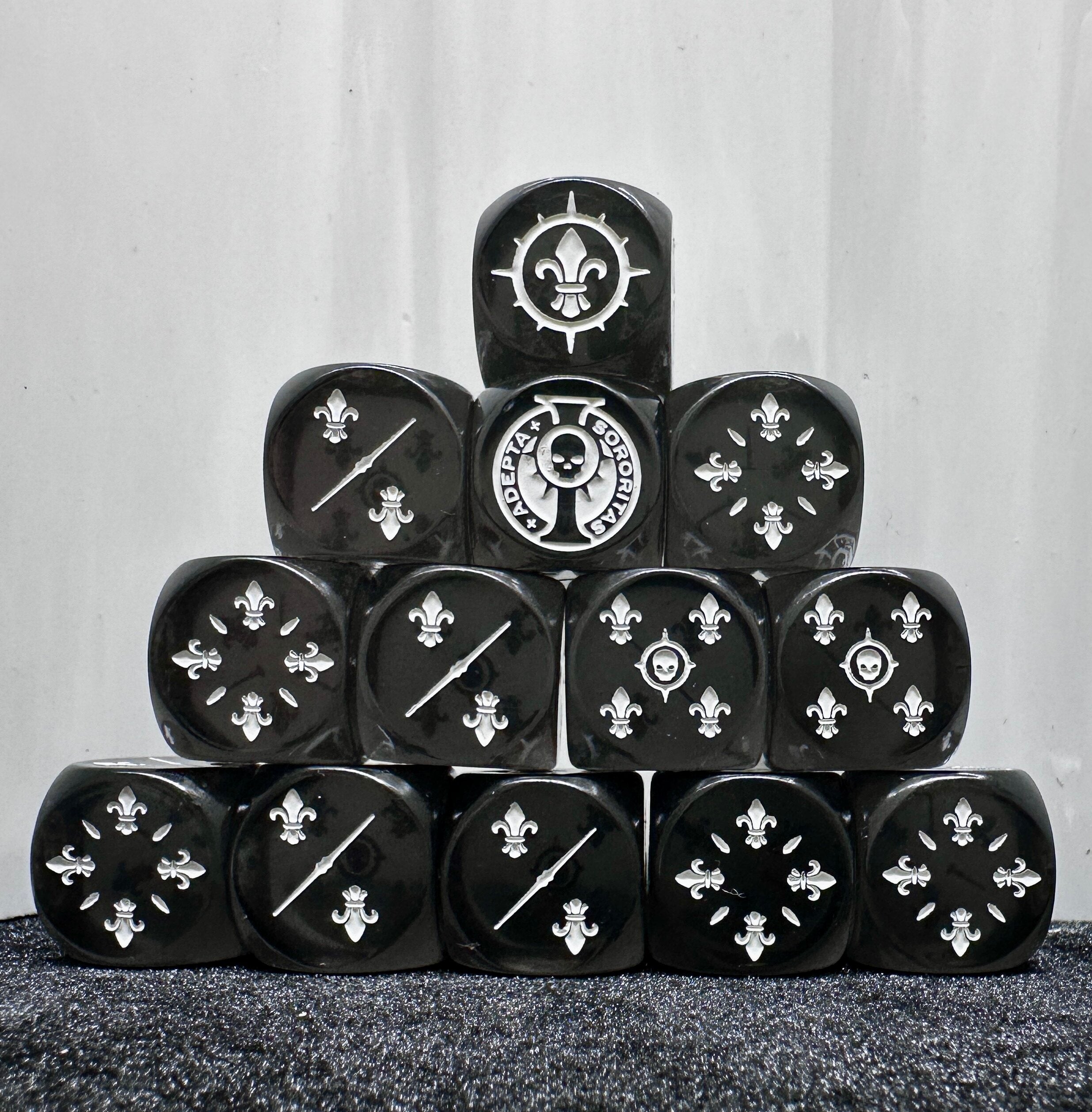 Warhammer 40K Sisters of Battle Acrylic D6 Dice Set of 10 — Pyramid Stack on White Background Showing Thorn-Ring Fleur-de-lis 6-Face, Adepta Sororitas Inscription 5-Face and Silver Fleur-de-lis Pip Faces | Bear Dice